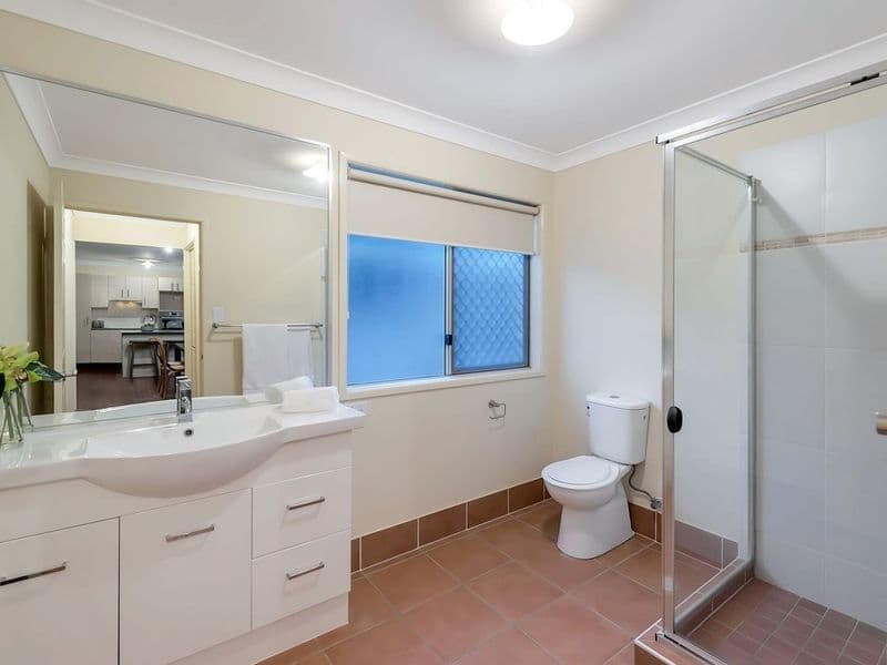 23 Corymbia Crescent, Anstead - Thumbnail 6