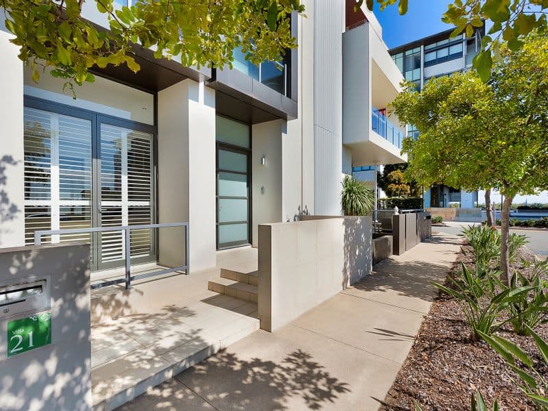 21 River Vista Way, Paradise Point - Thumbnail 3