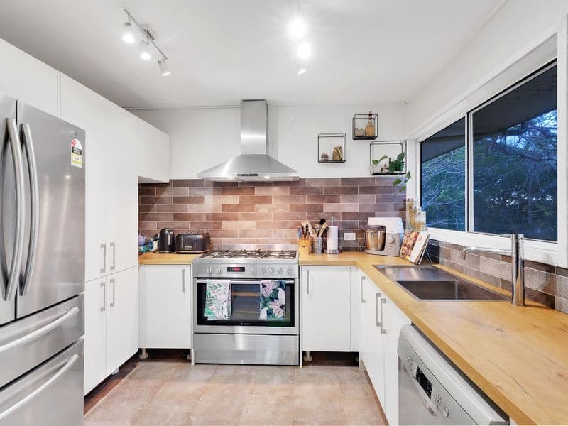 11 Luss Street, Moggill - Thumbnail 3