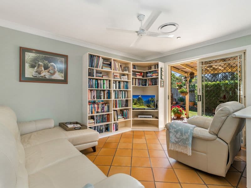 29 Gibson Crescent, Bellbowrie - Thumbnail 2