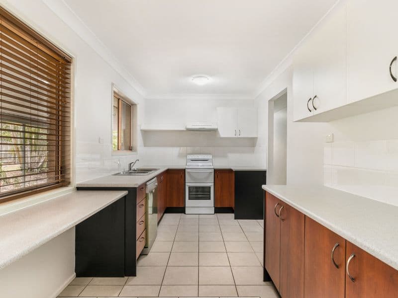 35 Sugarwood Street, Bellbowrie - Thumbnail 4
