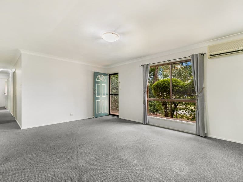 35 Sugarwood Street, Bellbowrie - Thumbnail 5