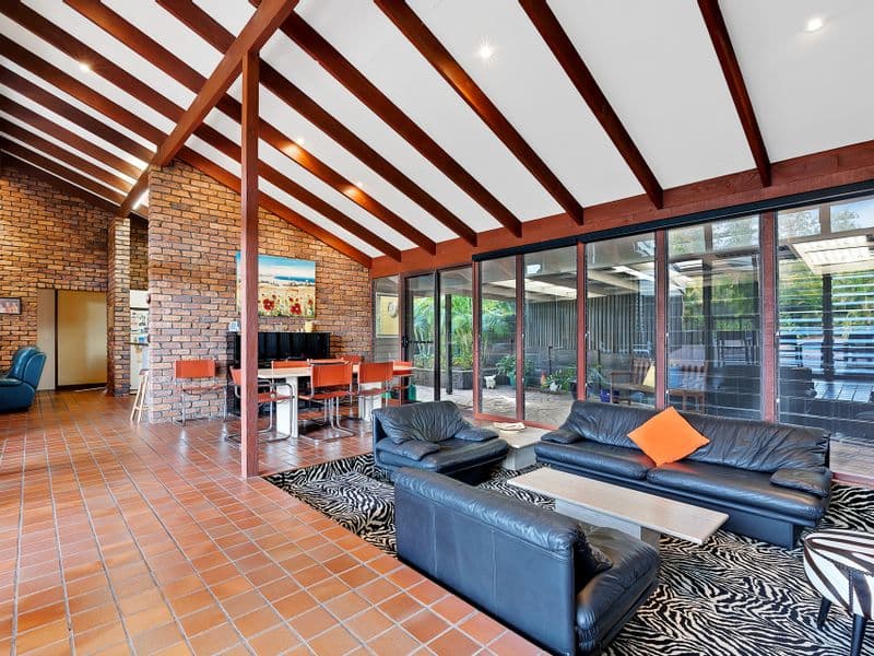 2 Limosa Street, Bellbowrie - Thumbnail 3