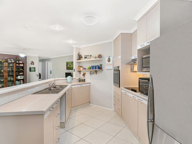 20 Ghost Gum Street, Bellbowrie - Thumbnail 2