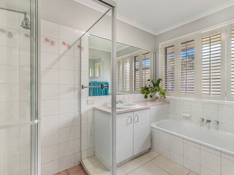 20 Ghost Gum Street, Bellbowrie - Thumbnail 7