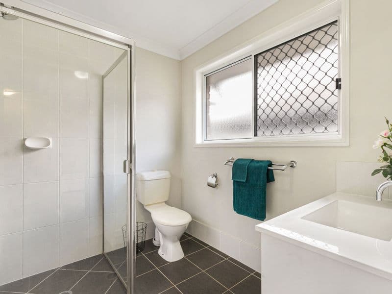 183 Beaufort Crescen..., Moggill - Thumbnail 5