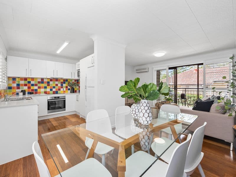 2/15 Burton Street, Indooroopilly - Image 1