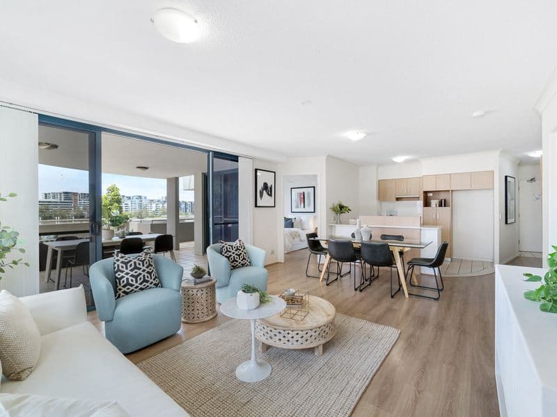 404/21 Patrick Lane, Toowong - Thumbnail 2