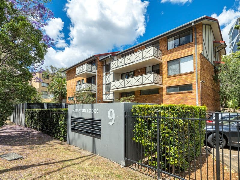 16/9 Land Street, Toowong - Thumbnail 3