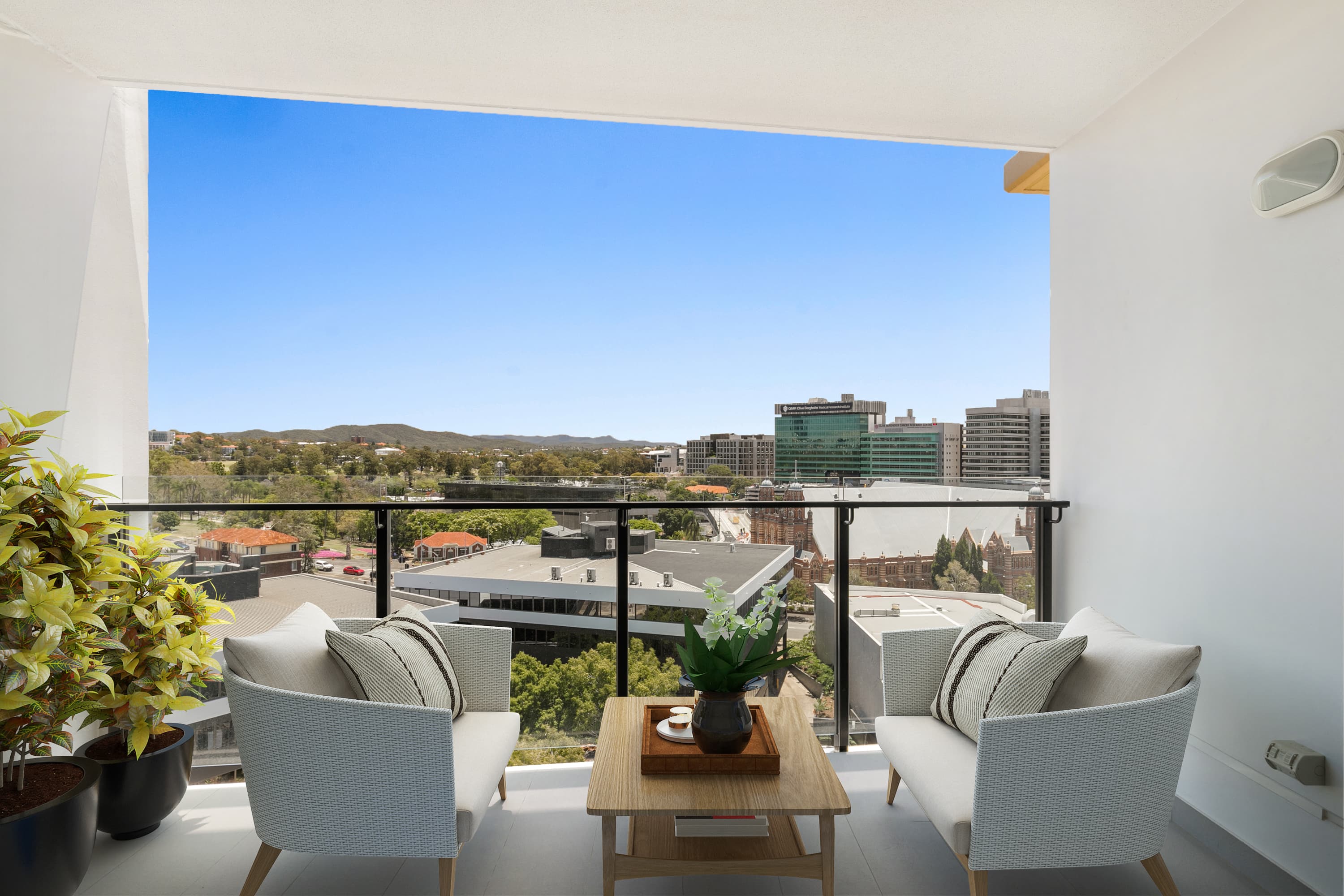 1410/10 Trinity Stre..., Fortitude Valley - Thumbnail 2