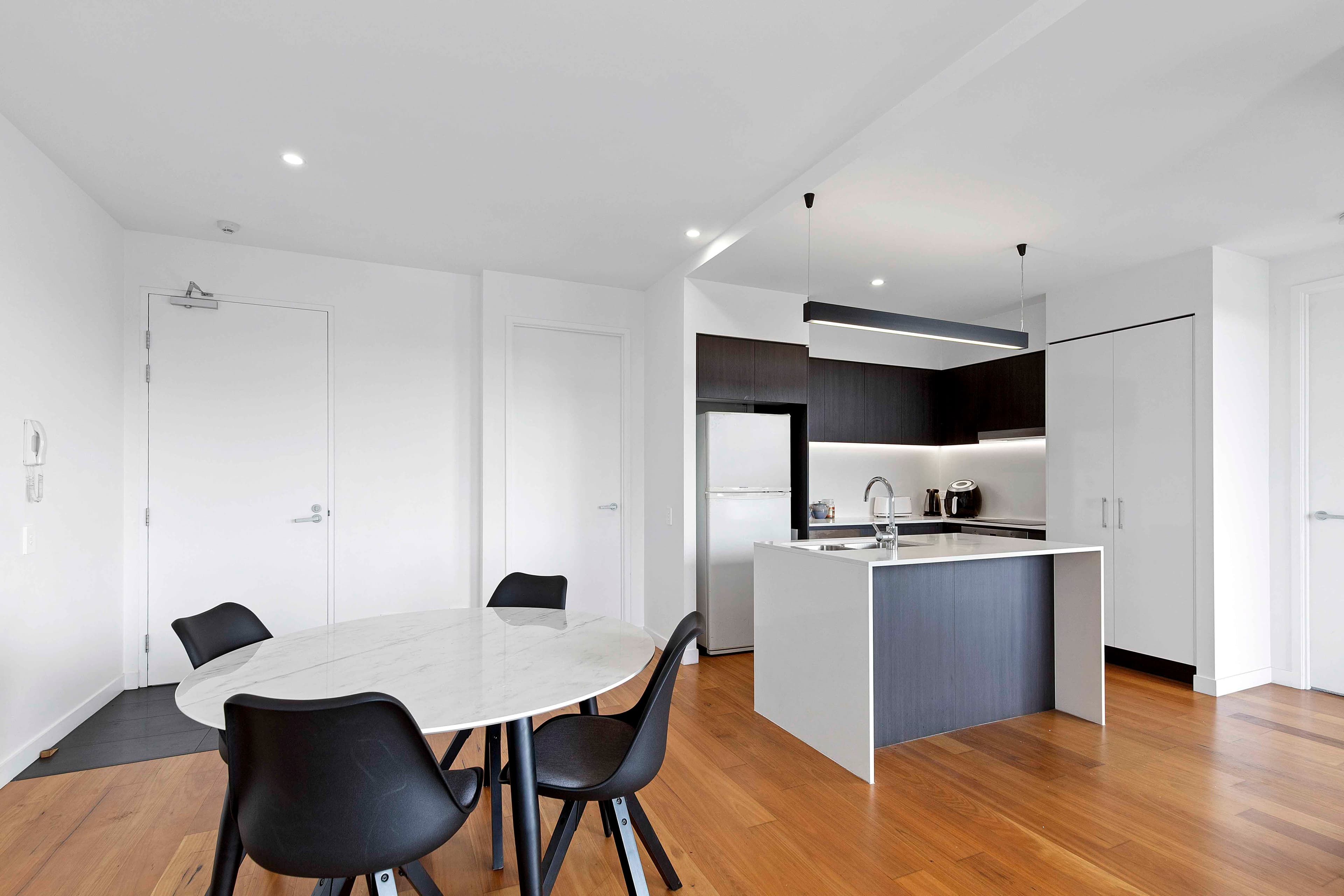 706/131 Clarence Roa..., Indooroopilly - Thumbnail 5