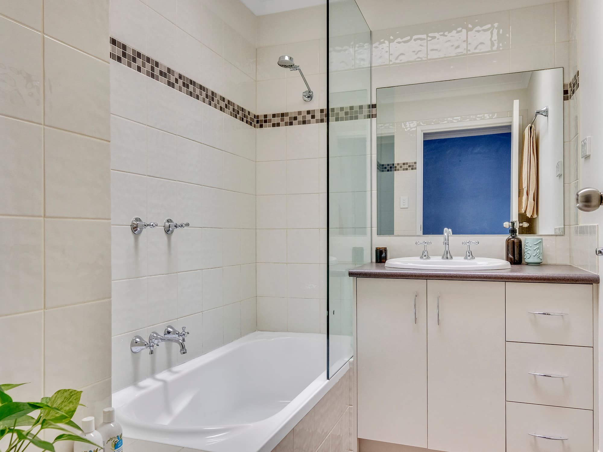 4/46 Newcross Street, Indooroopilly - Thumbnail 7
