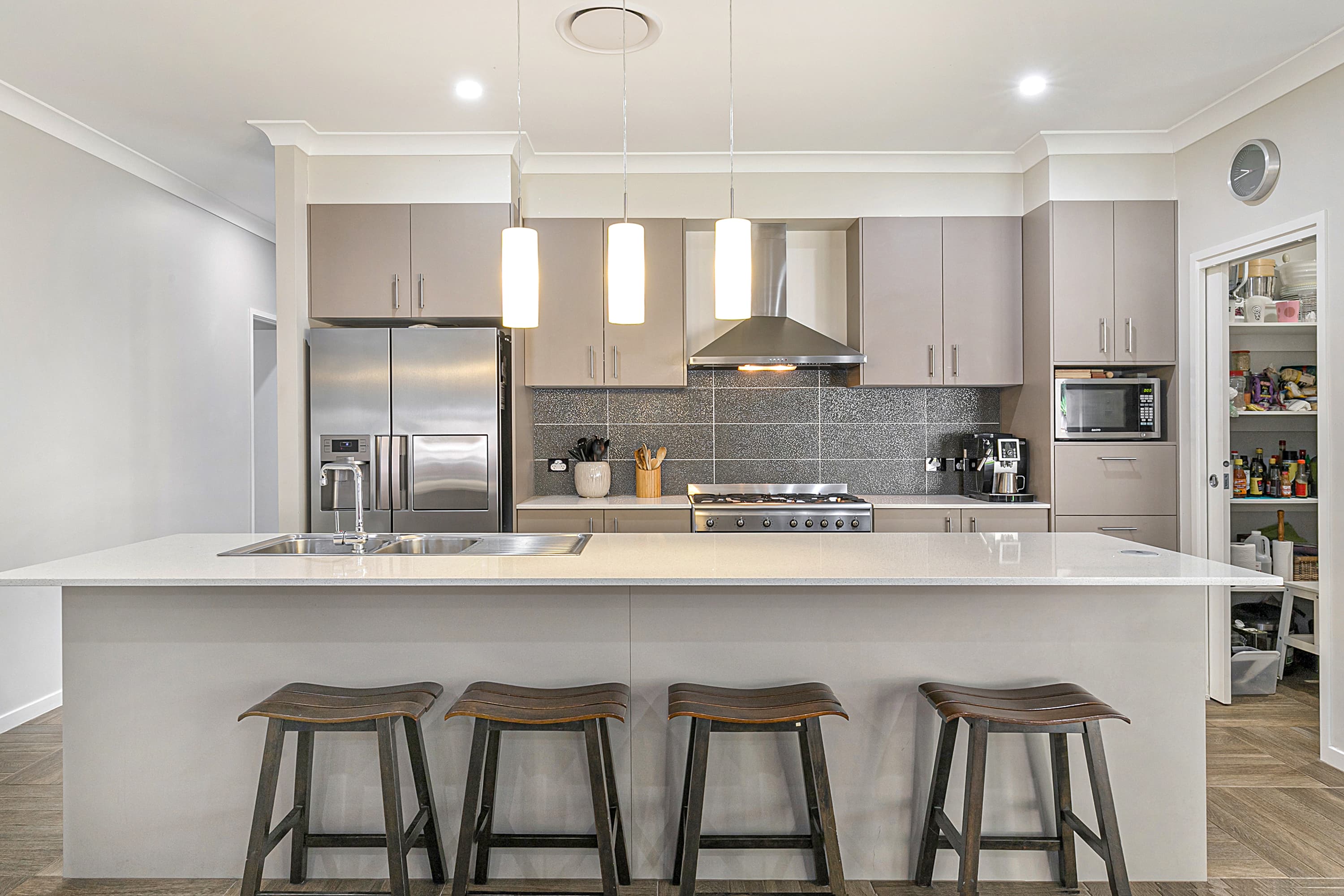 58 Pioneer Crescent, Bellbowrie - Thumbnail 2