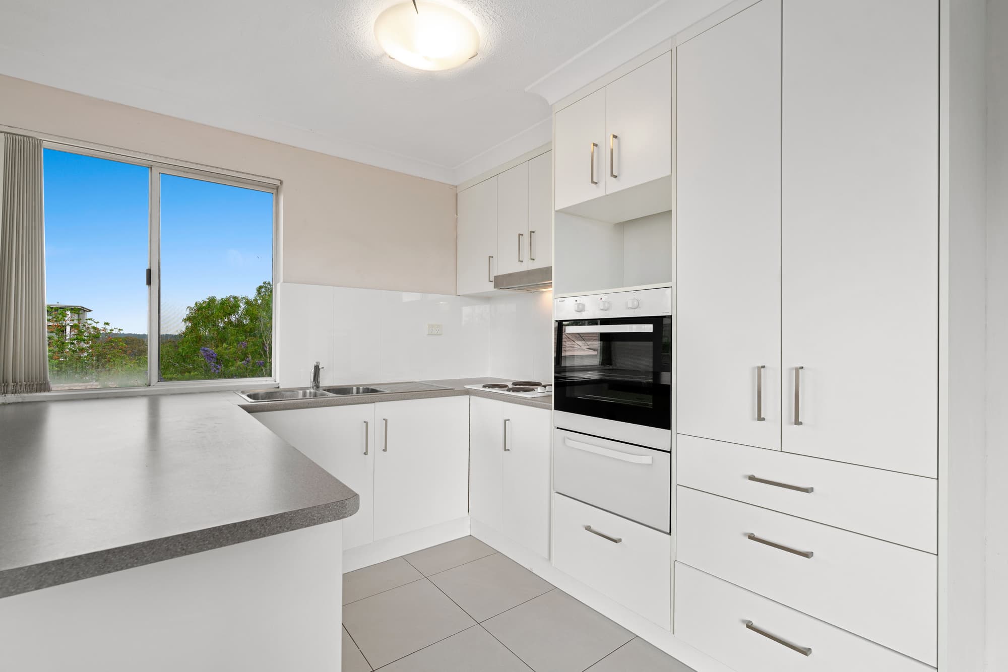 12/92 Station Road, Indooroopilly - Thumbnail 4