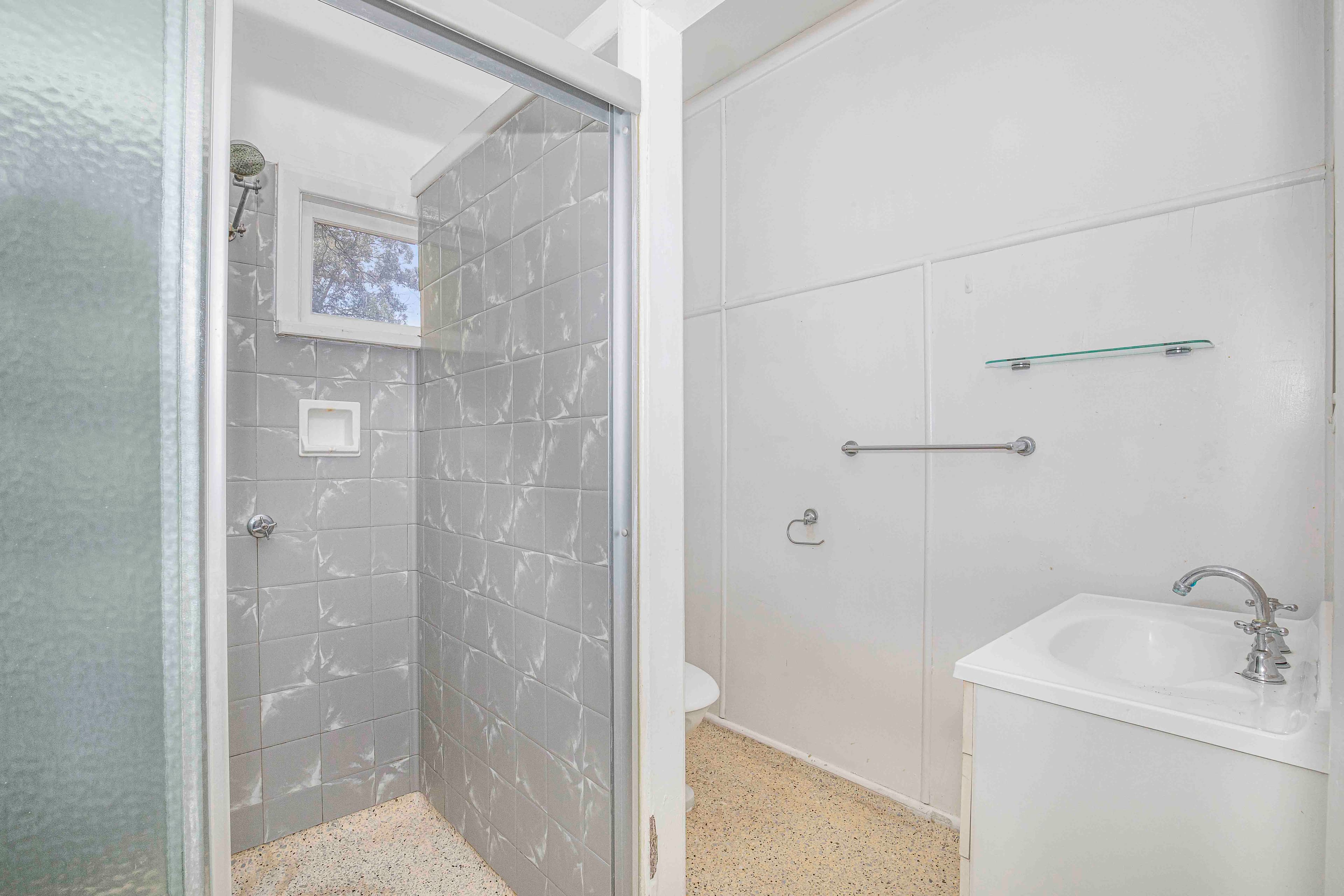 35 Taringa Parade, Indooroopilly - Thumbnail 8