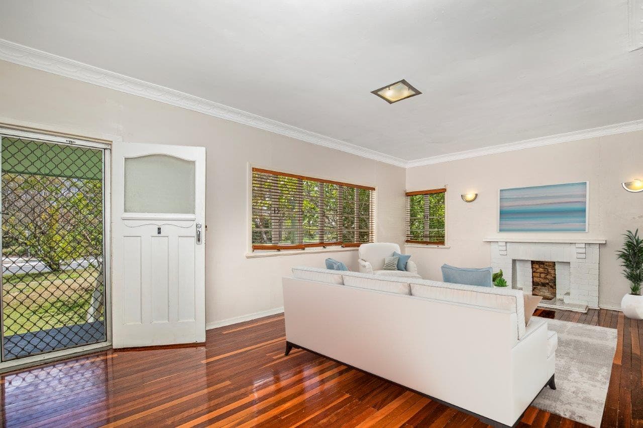 35 Taringa Parade, Indooroopilly - Thumbnail 5