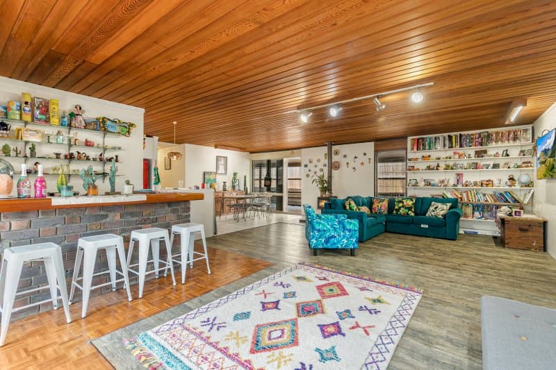6 Rapanea Street, Moggill - Image 1