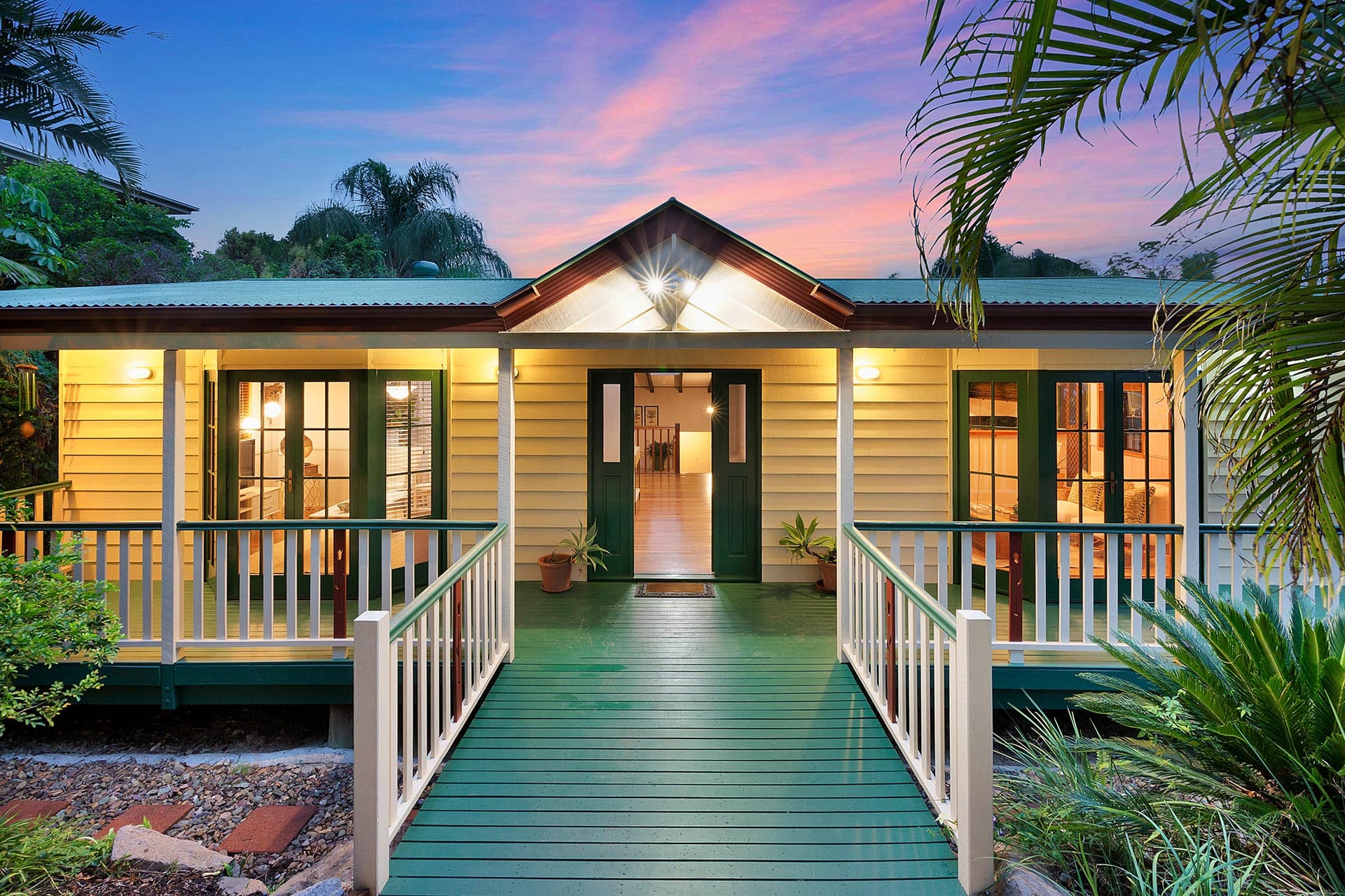 12 Dillingen Street, Chapel Hill - Image 1