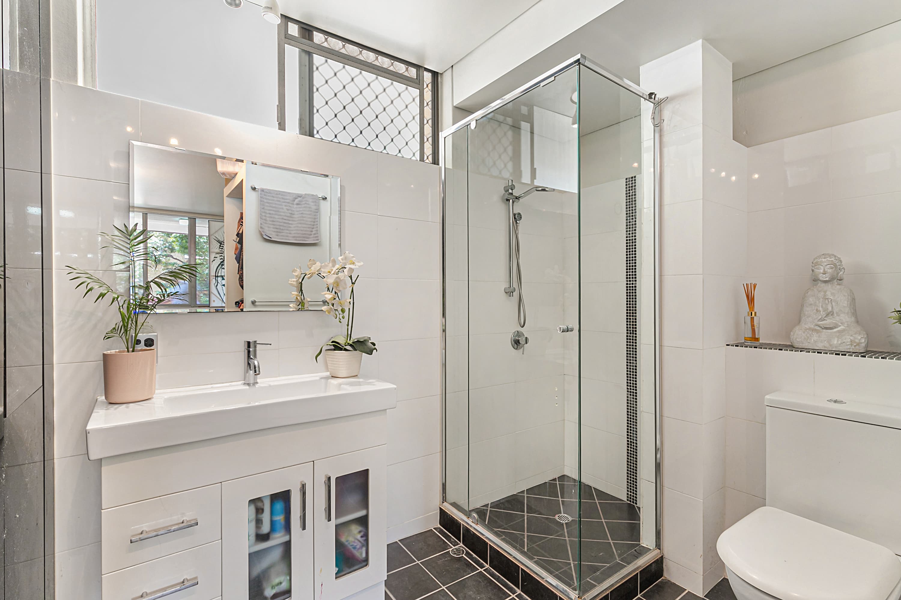 2/22 Norwood Street, Toowong - Thumbnail 6