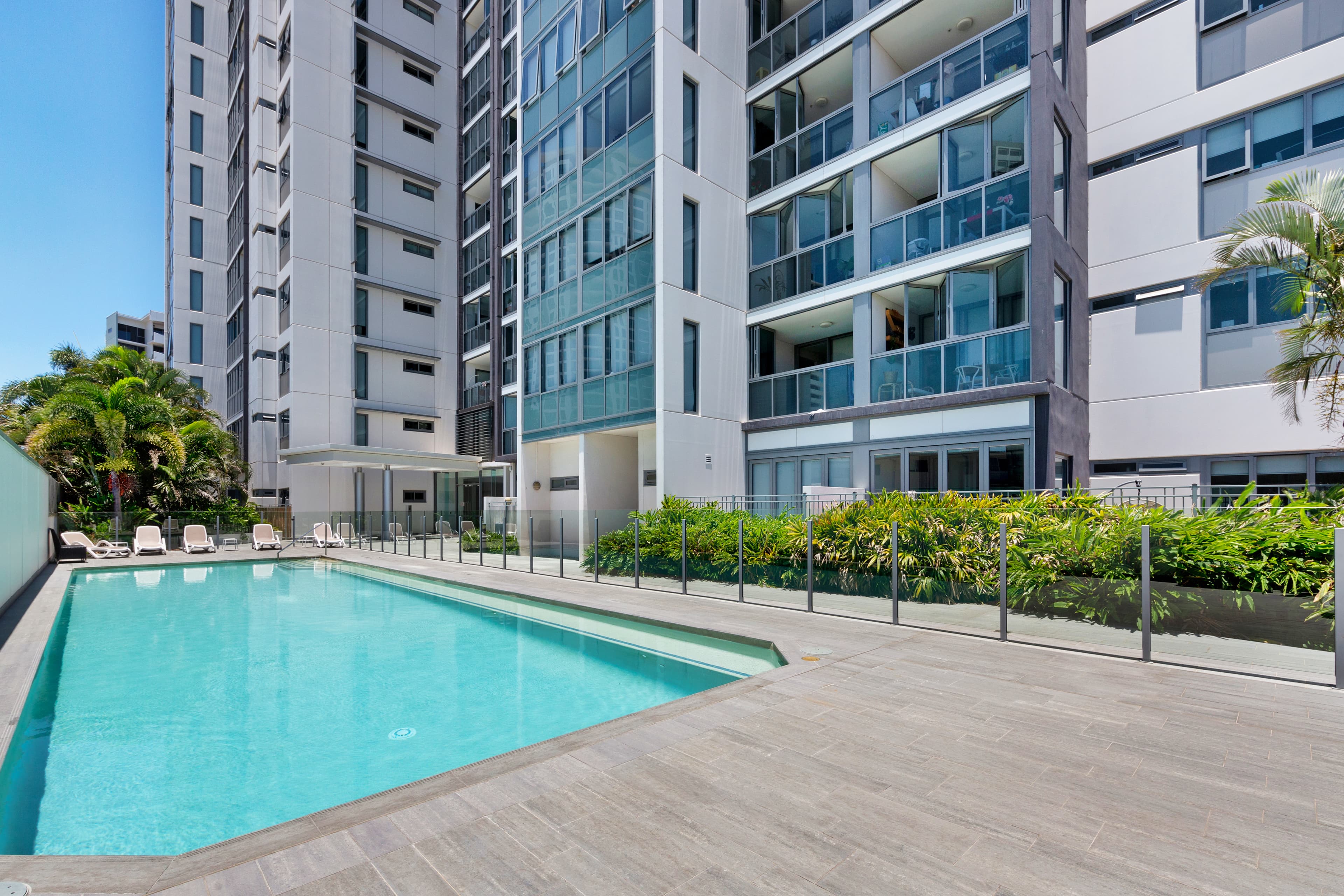 1111/16 Hamilton Pla..., Bowen Hills - Thumbnail 6