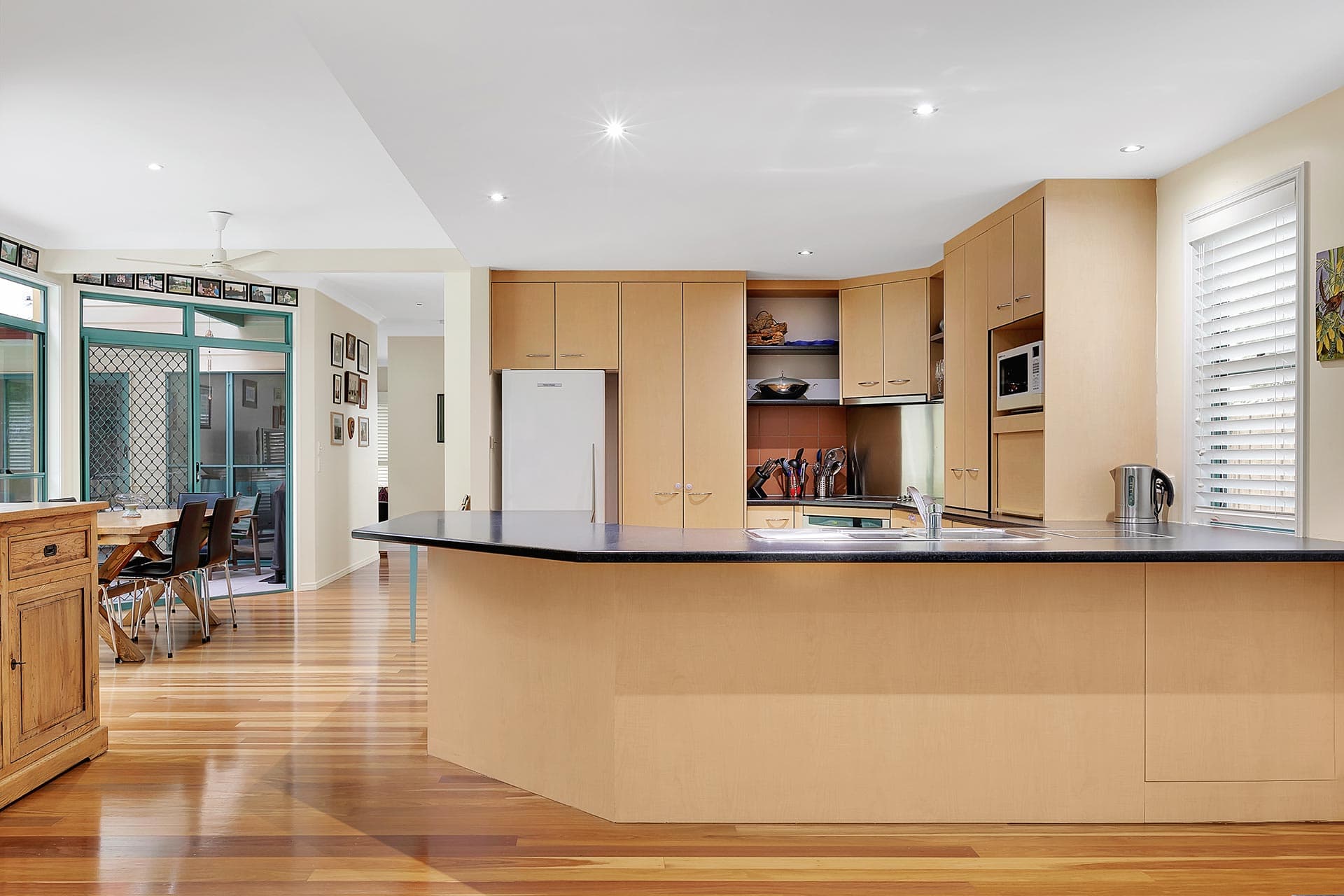 26 Harts Road, Indooroopilly - Thumbnail 3