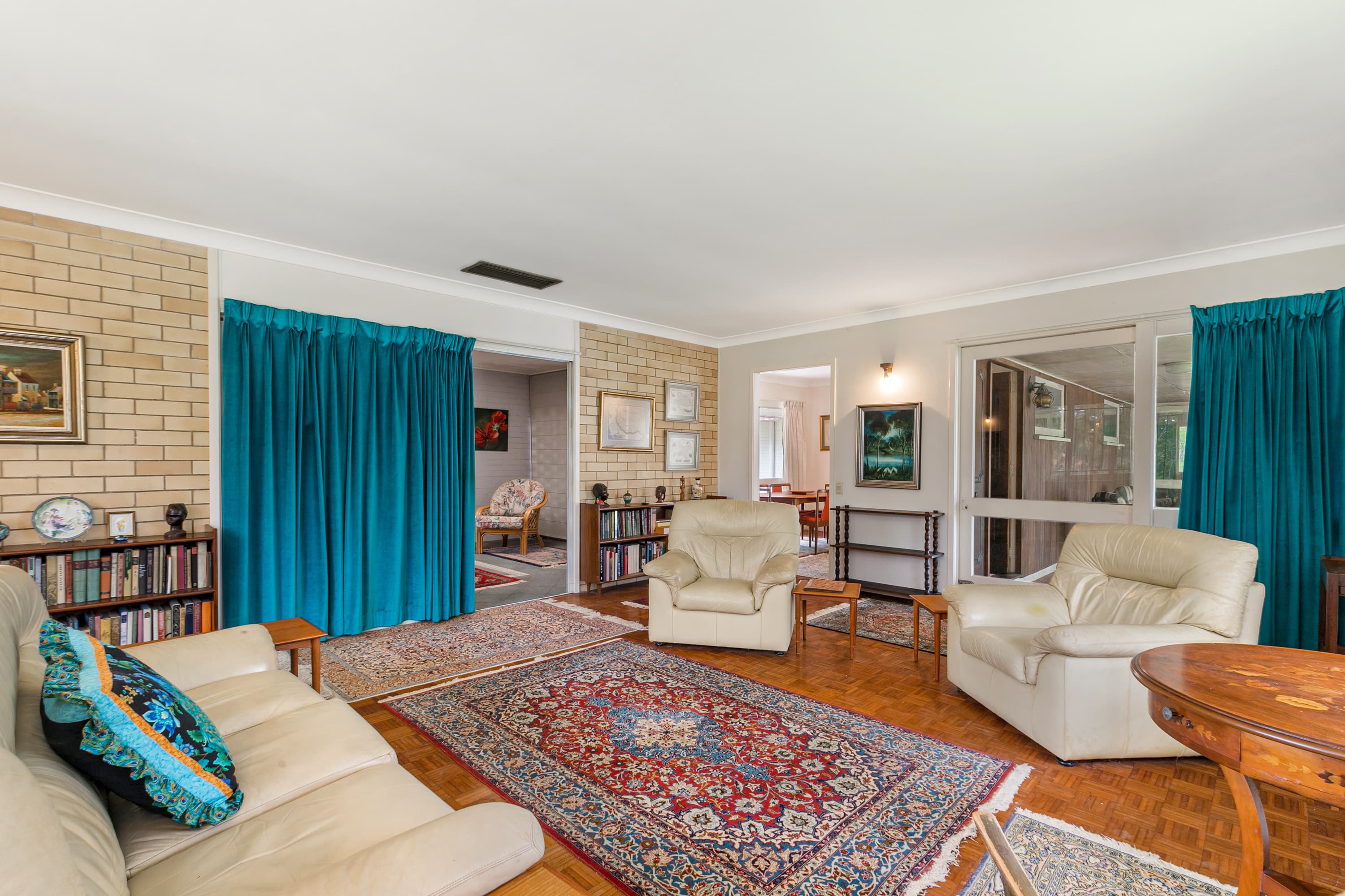 3052 Moggill Road, Bellbowrie - Thumbnail 3