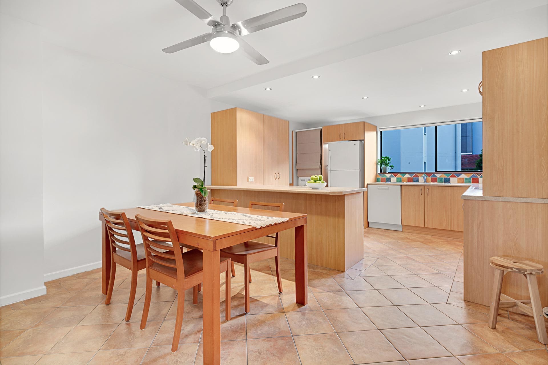 19/12 Patrick Lane, Toowong - Thumbnail 6