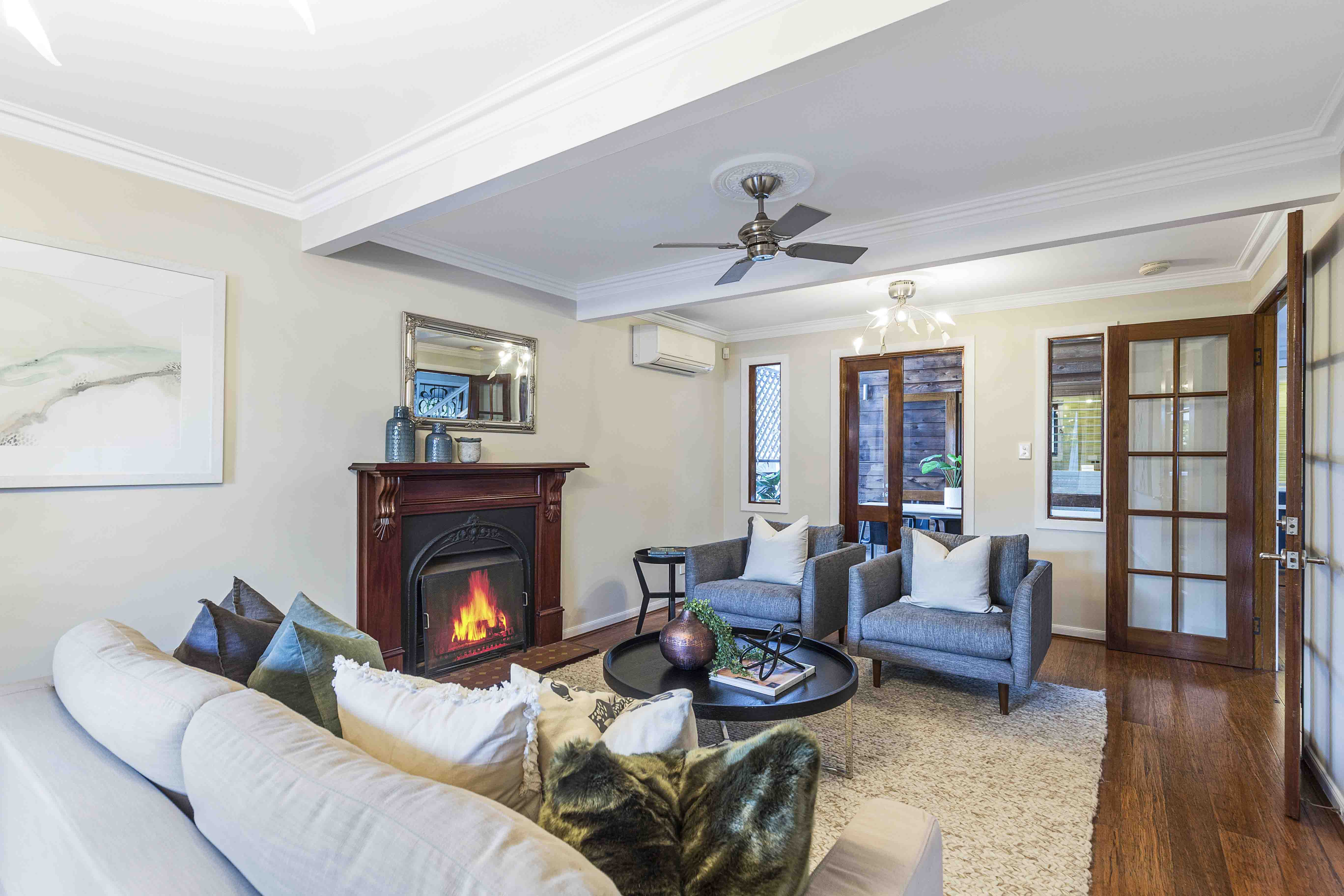 78 Isaac Street, Spring Hill - Thumbnail 2