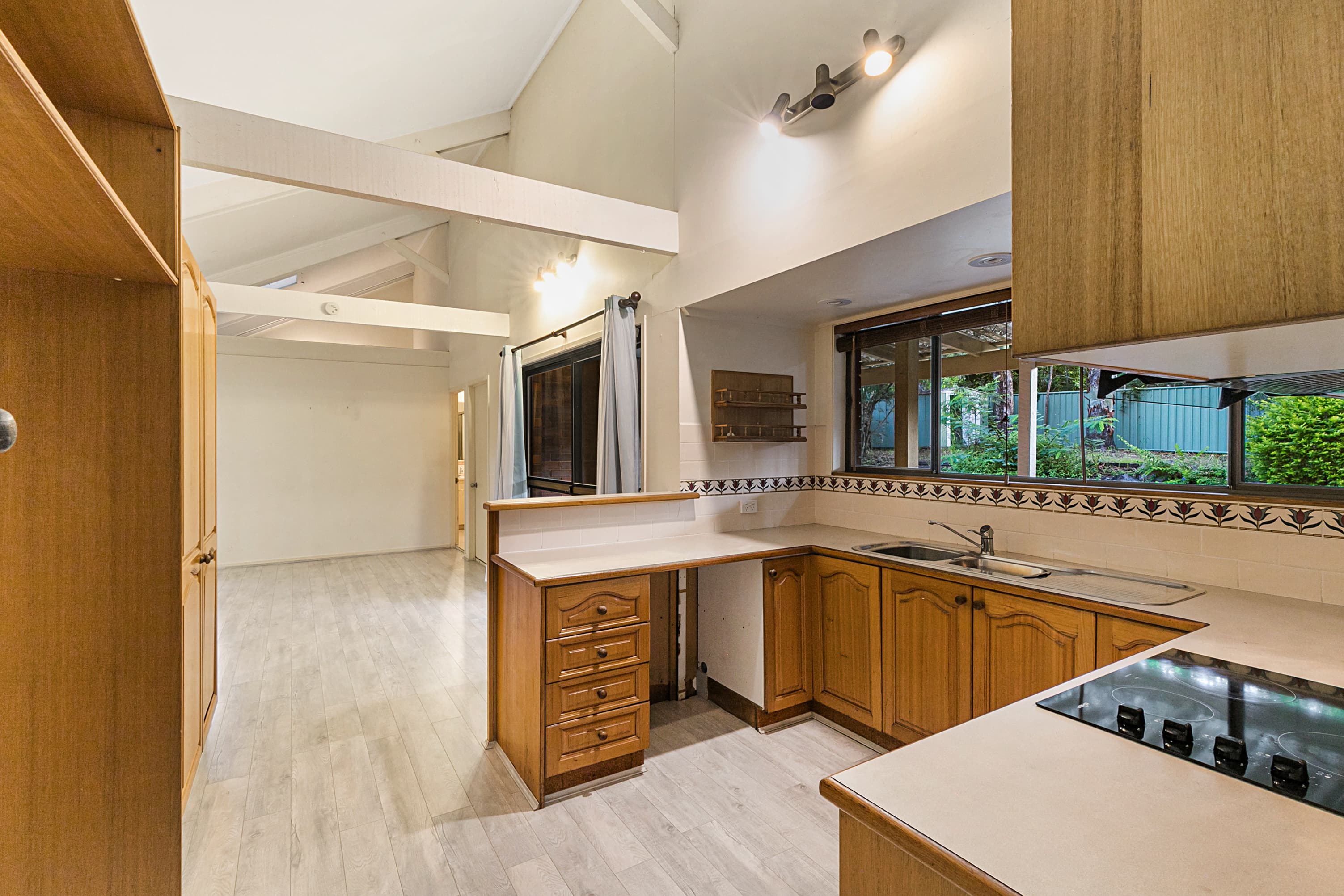 38 Montanus Drive, Bellbowrie - Image 1