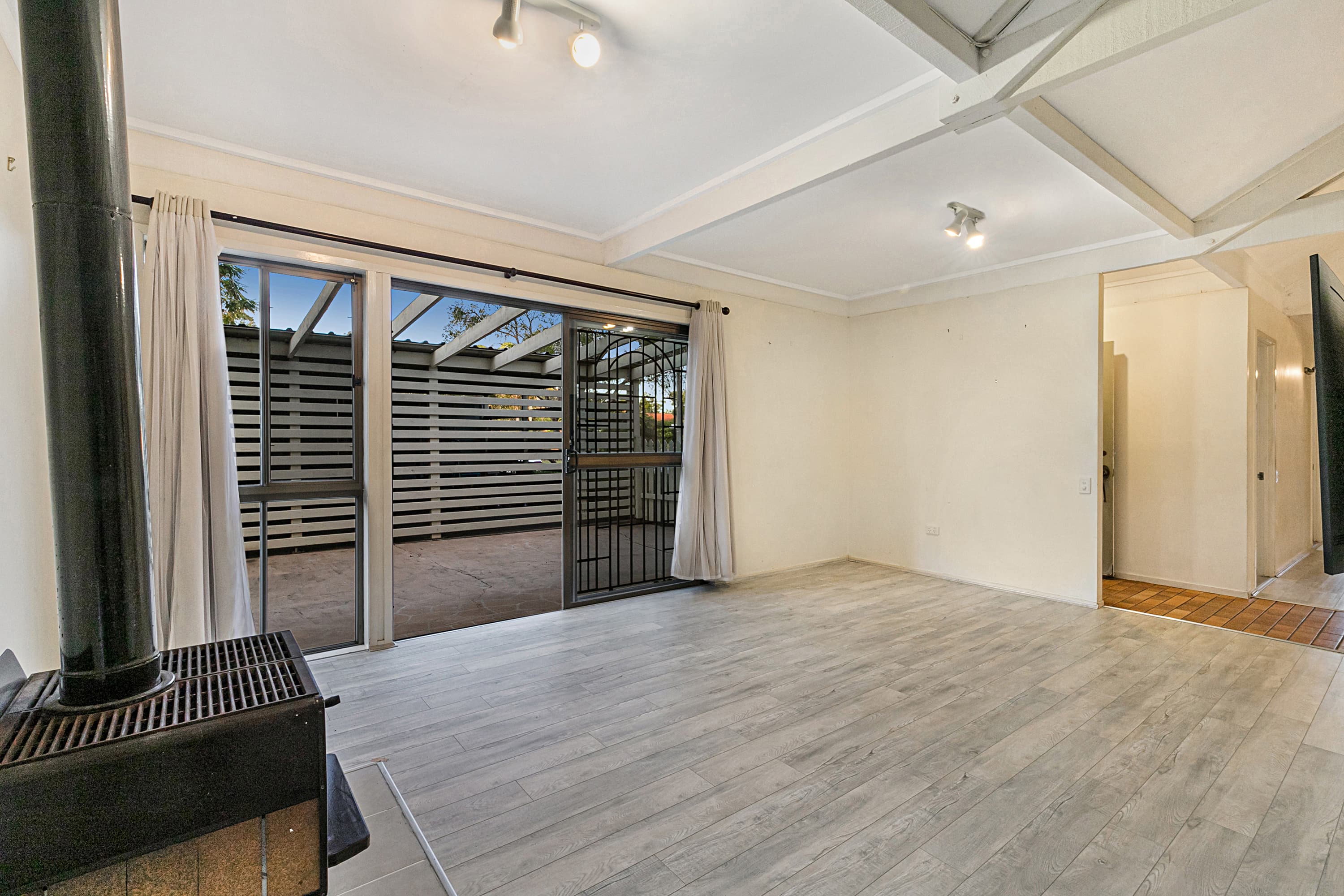 38 Montanus Drive, Bellbowrie - Thumbnail 7