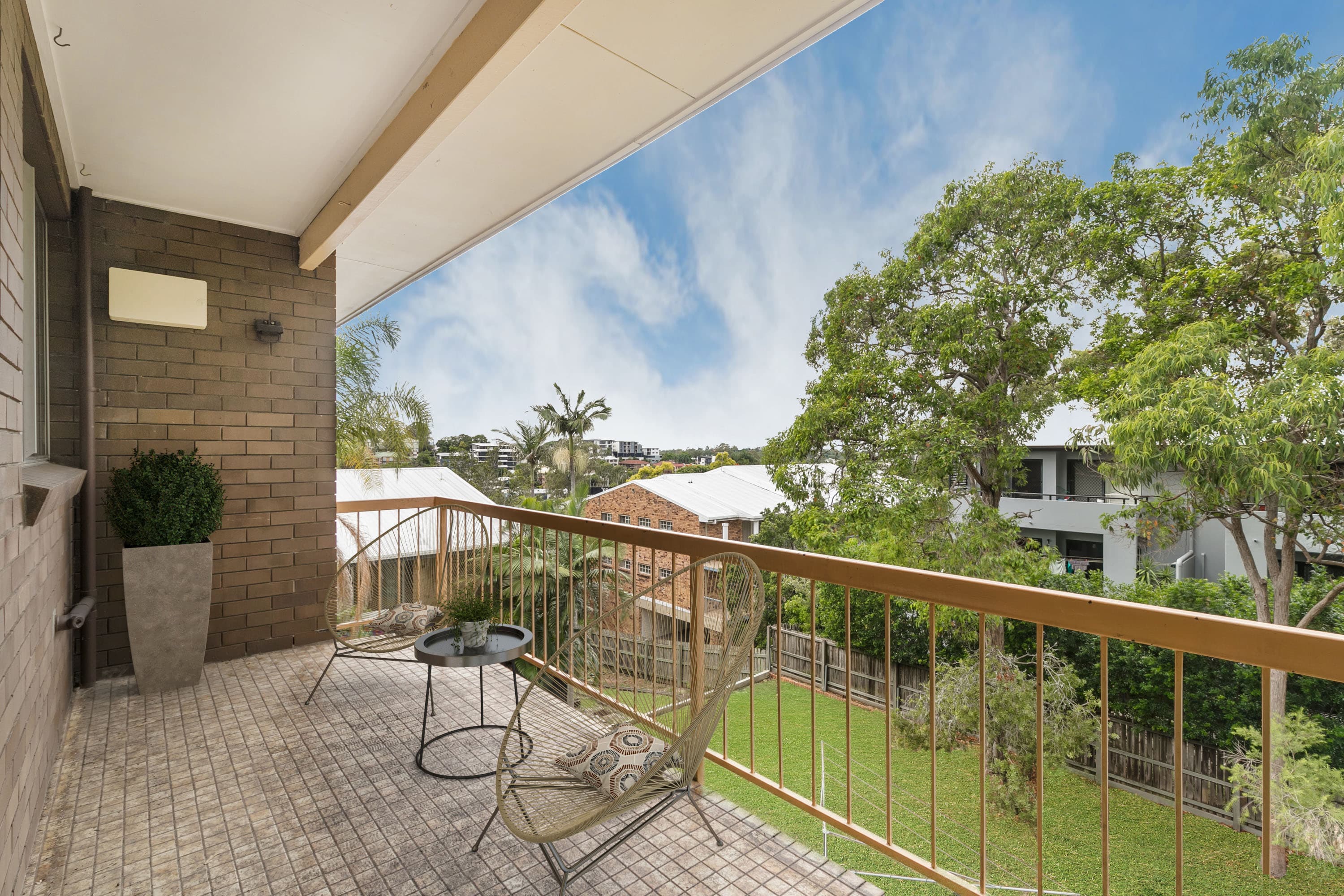8/38 Waverley Road, Indooroopilly - Thumbnail 2