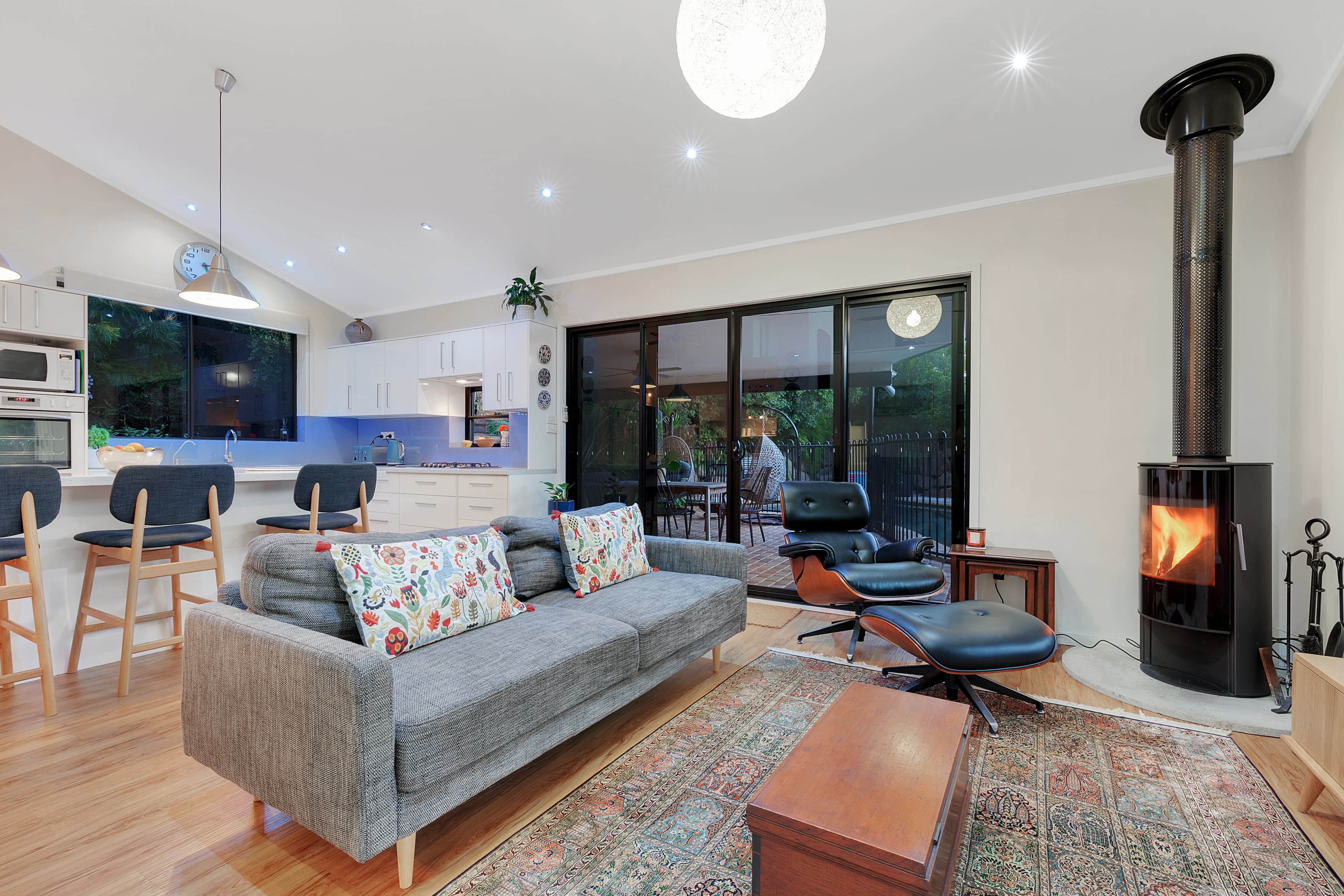 9 Tinbeerwah Place, Chapel Hill - Thumbnail 3