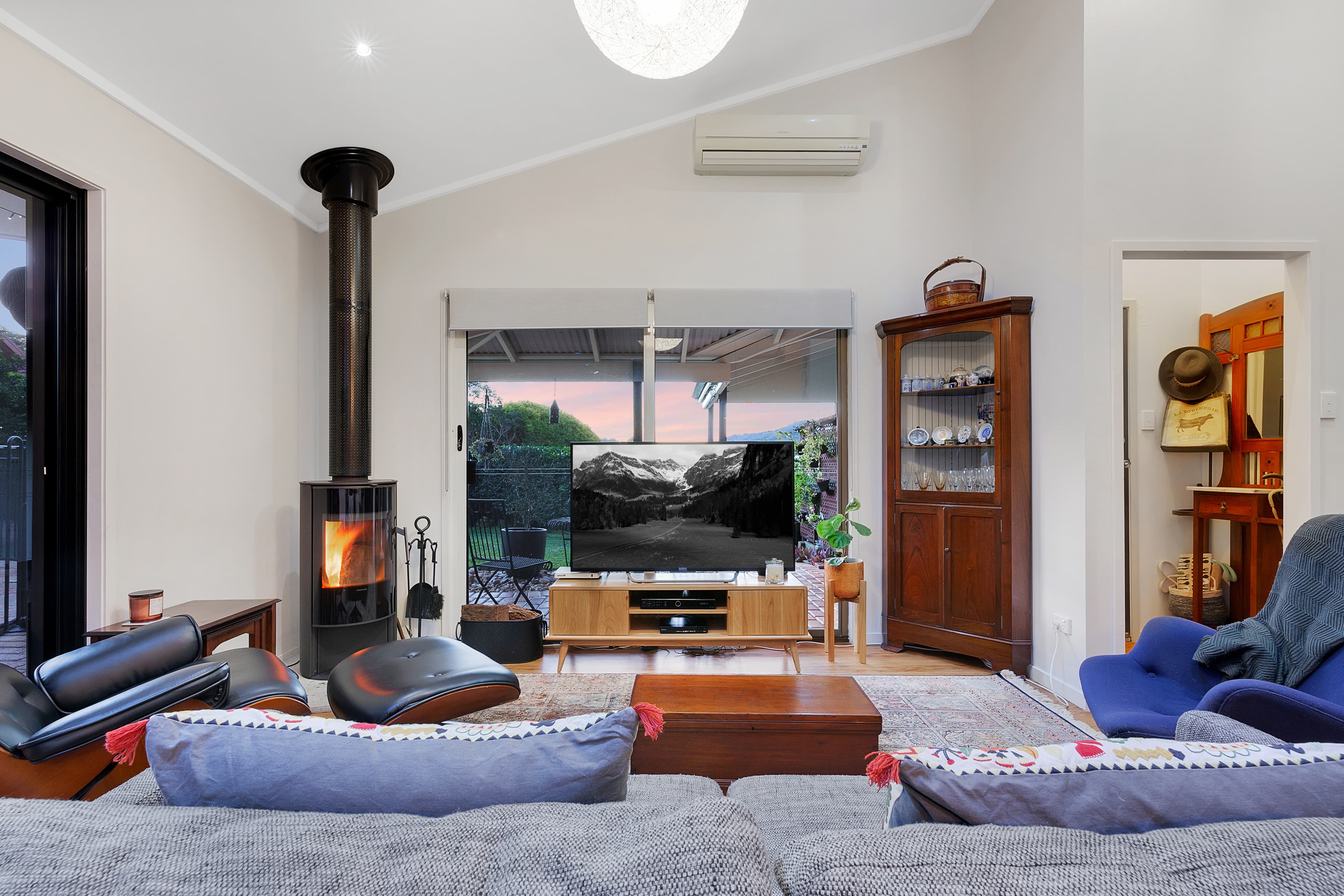 9 Tinbeerwah Place, Chapel Hill - Thumbnail 5