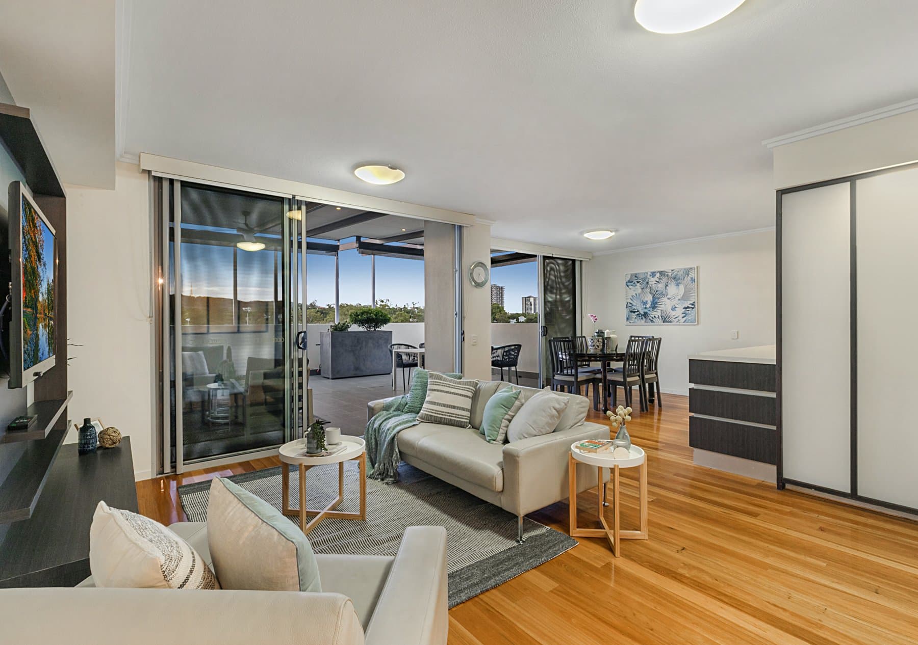 8/74 Dengate Lane, St Lucia - Thumbnail 6