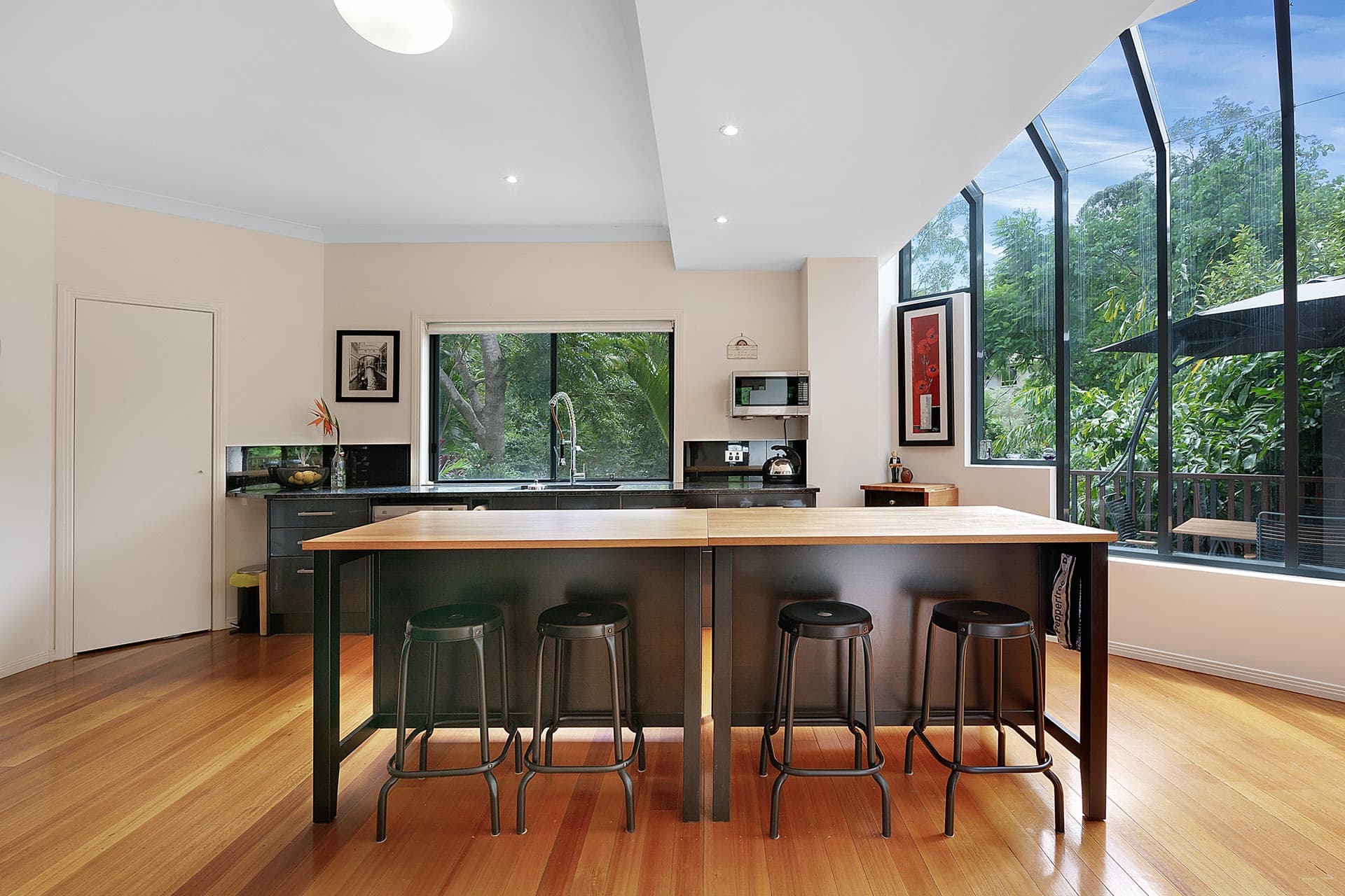28 Sherborne Place, Chapel Hill - Thumbnail 4