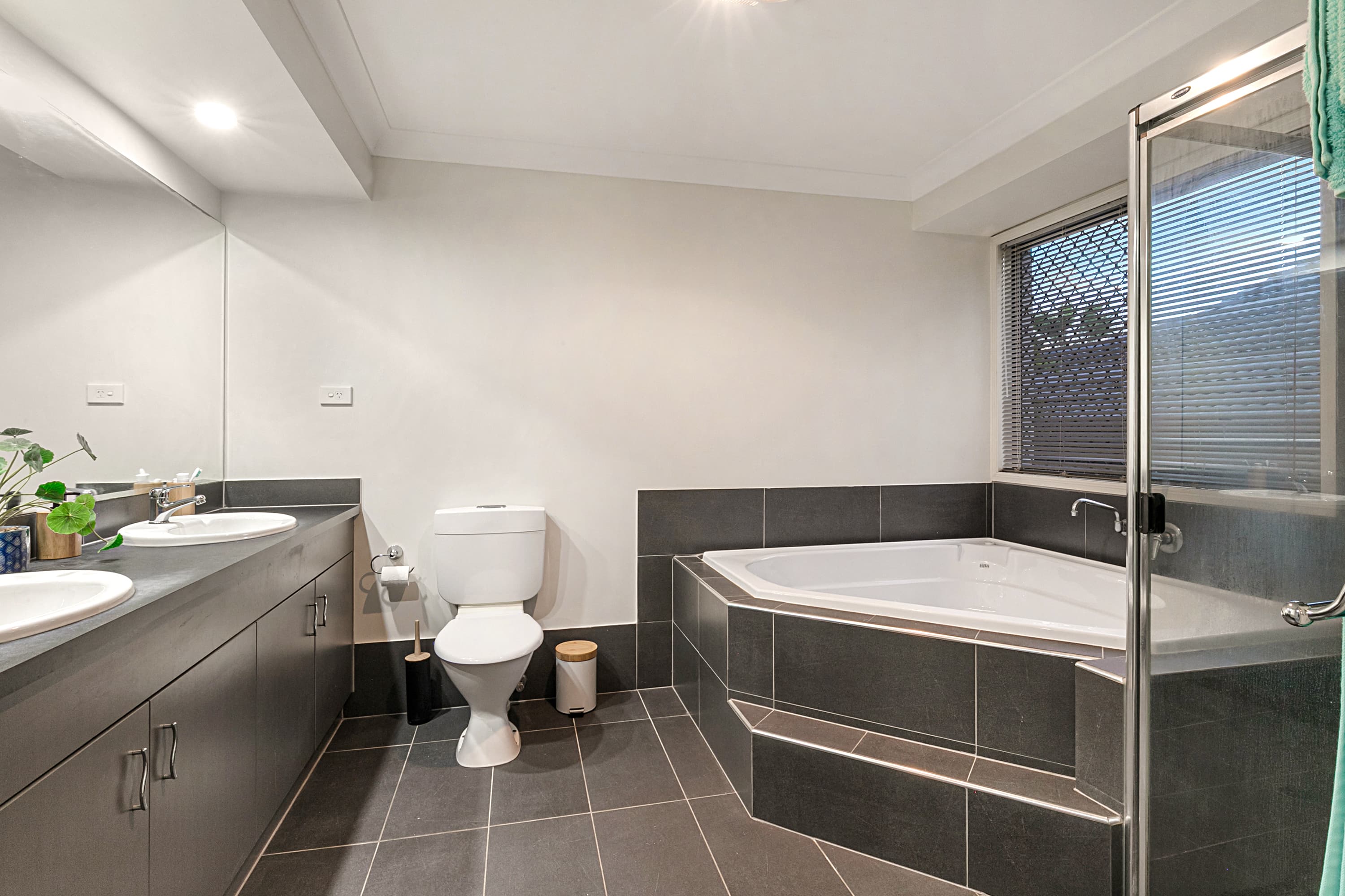 10 Yaggera Place, Bellbowrie - Thumbnail 6