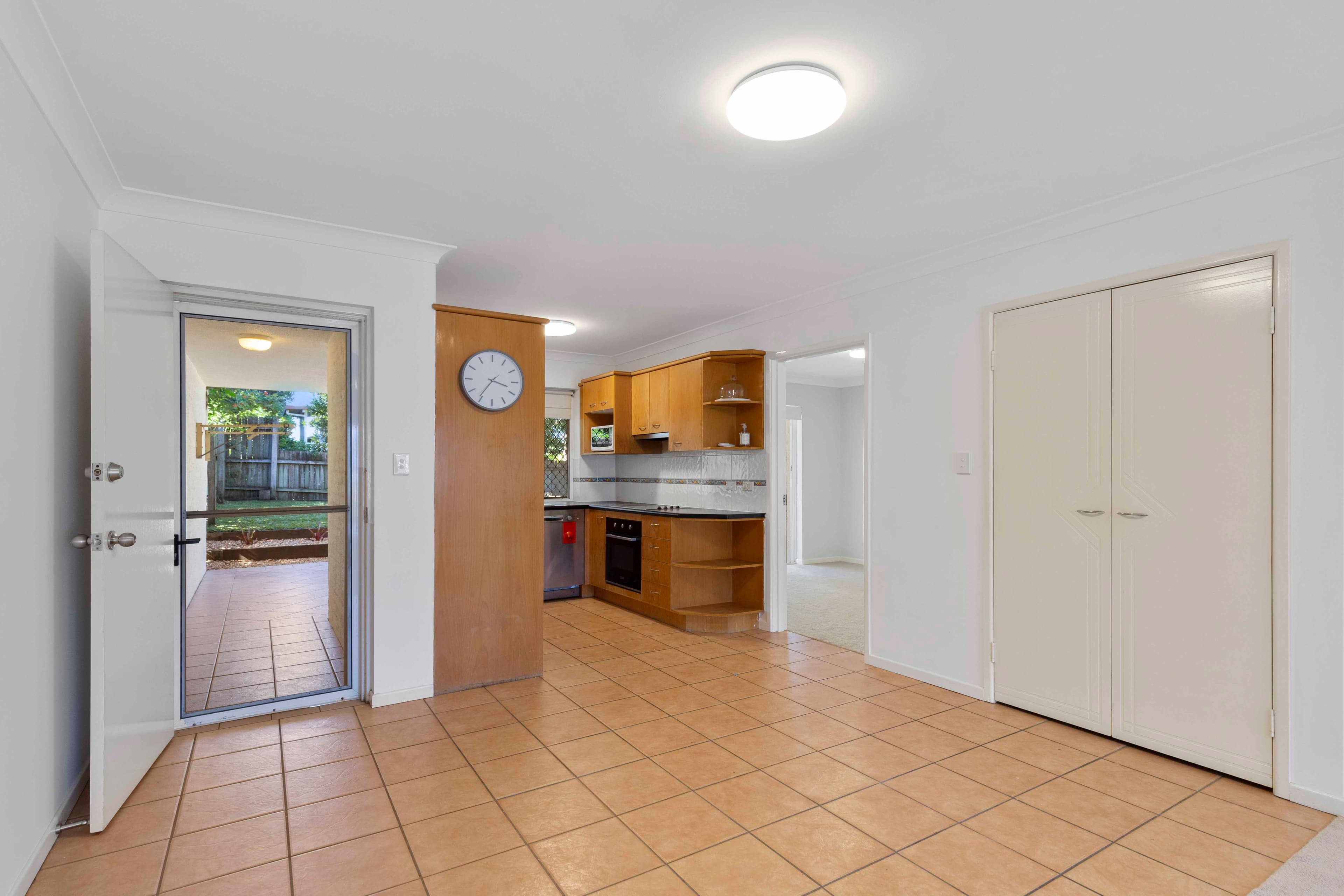 8/20 Underhill Avenu..., Indooroopilly - Thumbnail 4