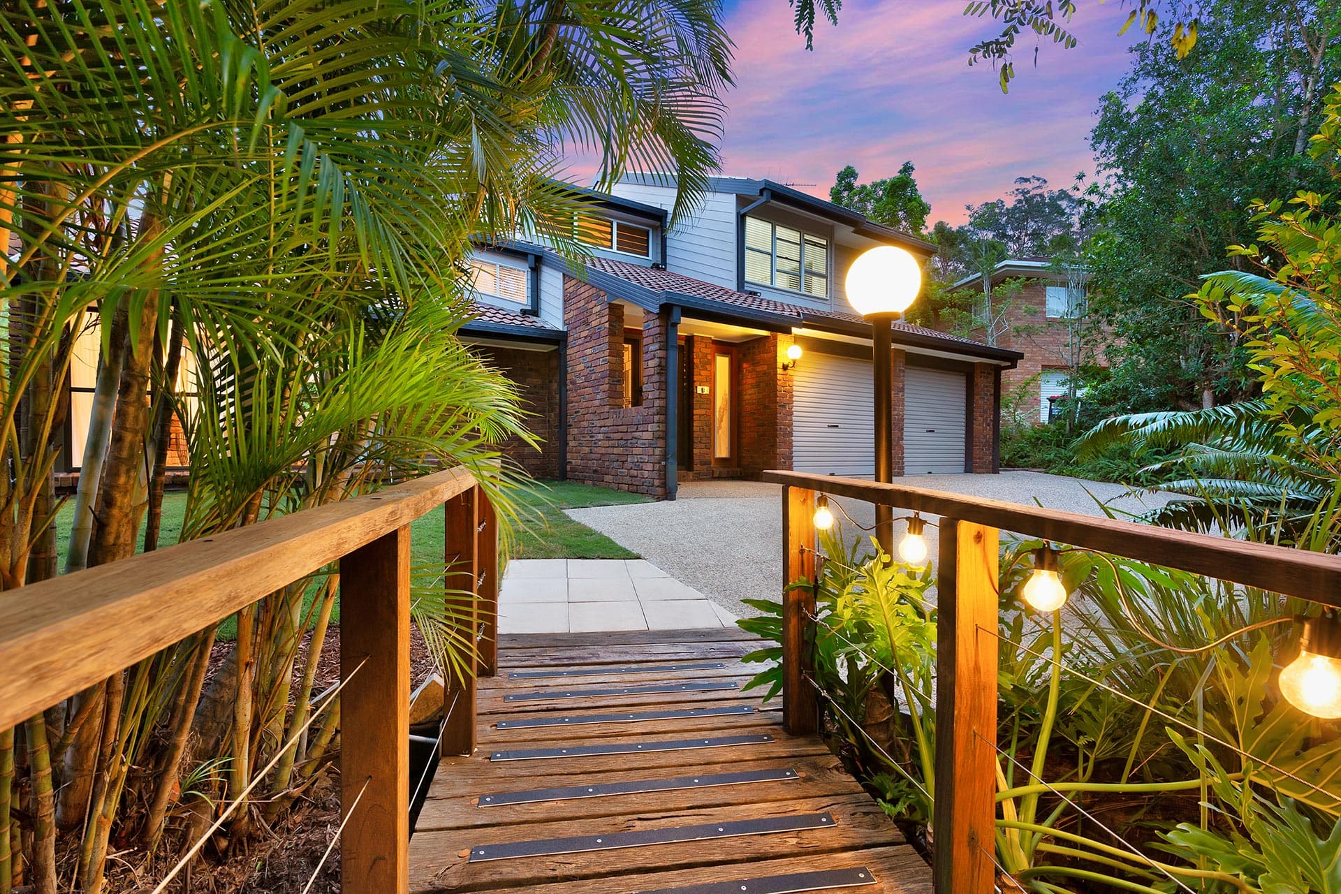 76 Carinya Street, Indooroopilly - Thumbnail 2