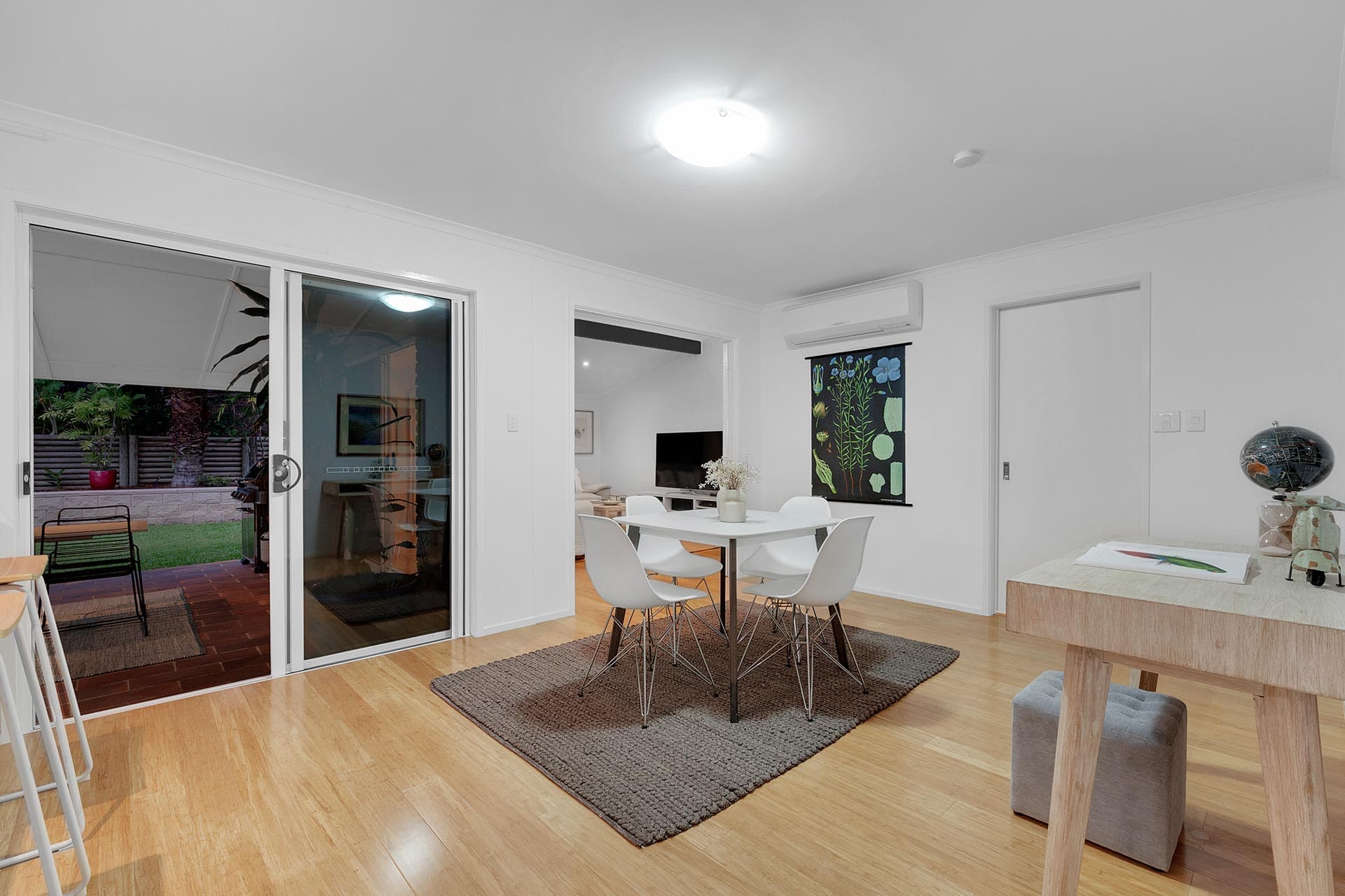 76 Carinya Street, Indooroopilly - Thumbnail 8