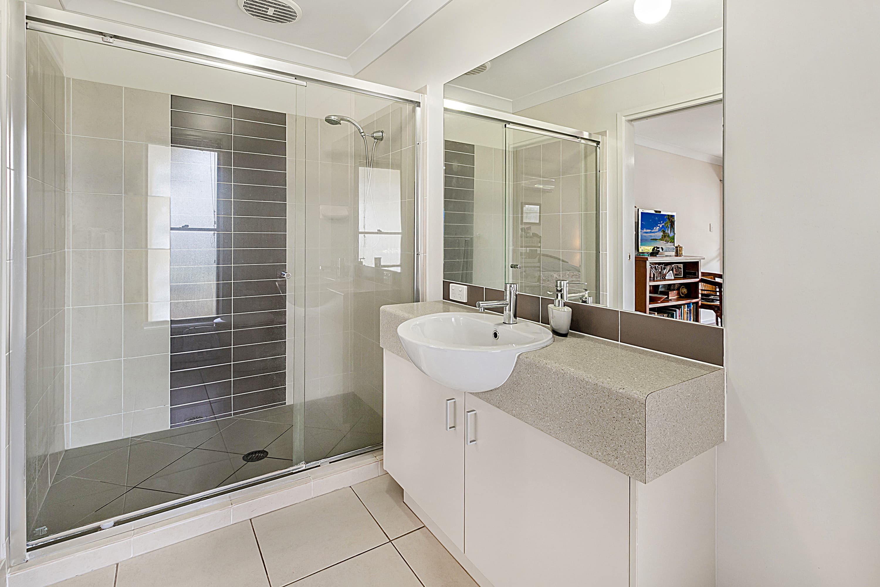 6 Stacey Close, Moggill - Thumbnail 6