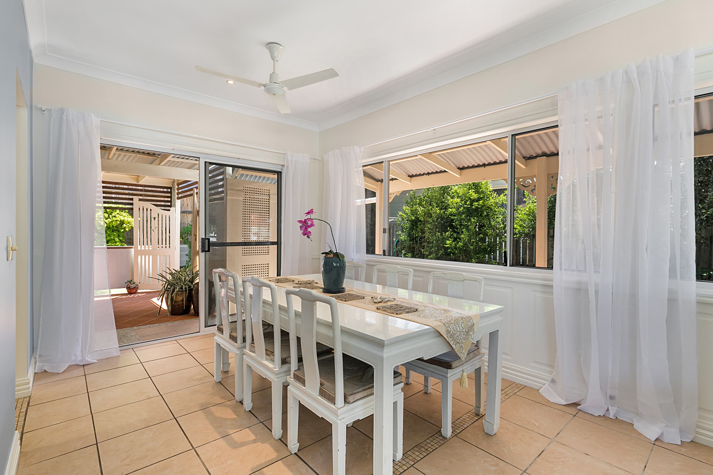 17 Blackwood Street, Sherwood - Thumbnail 5