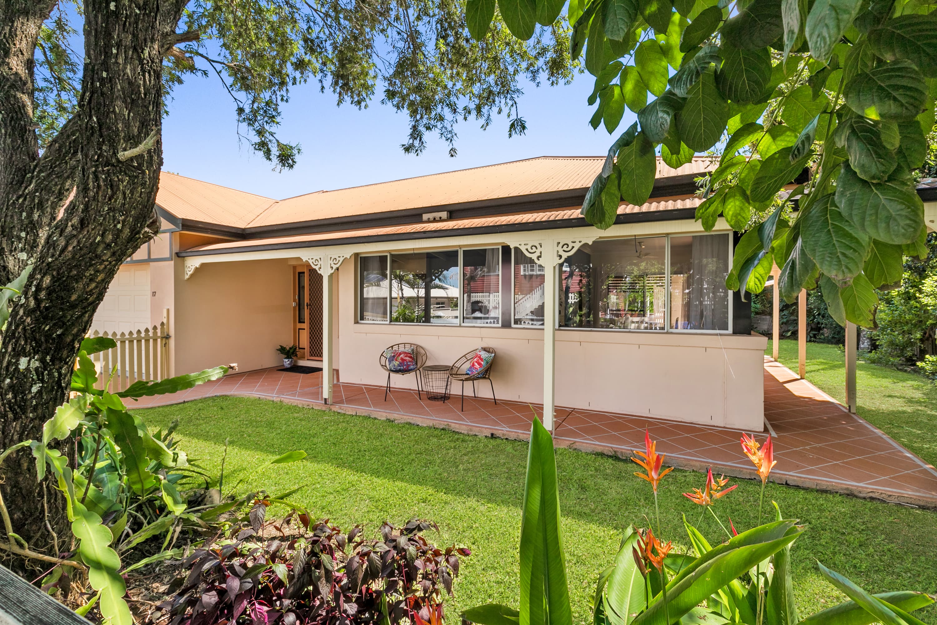 17 Blackwood Street, Sherwood - Thumbnail 2