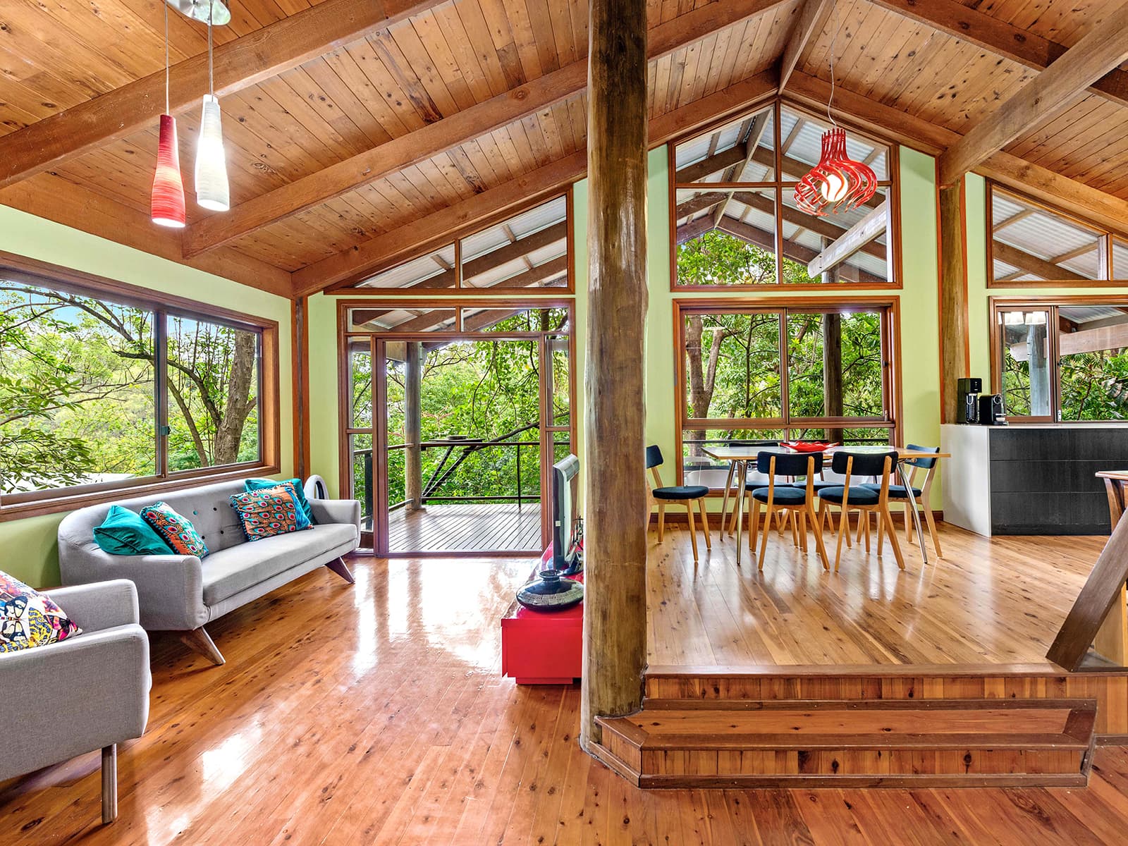 23 Lytham Street, Indooroopilly - Thumbnail 2