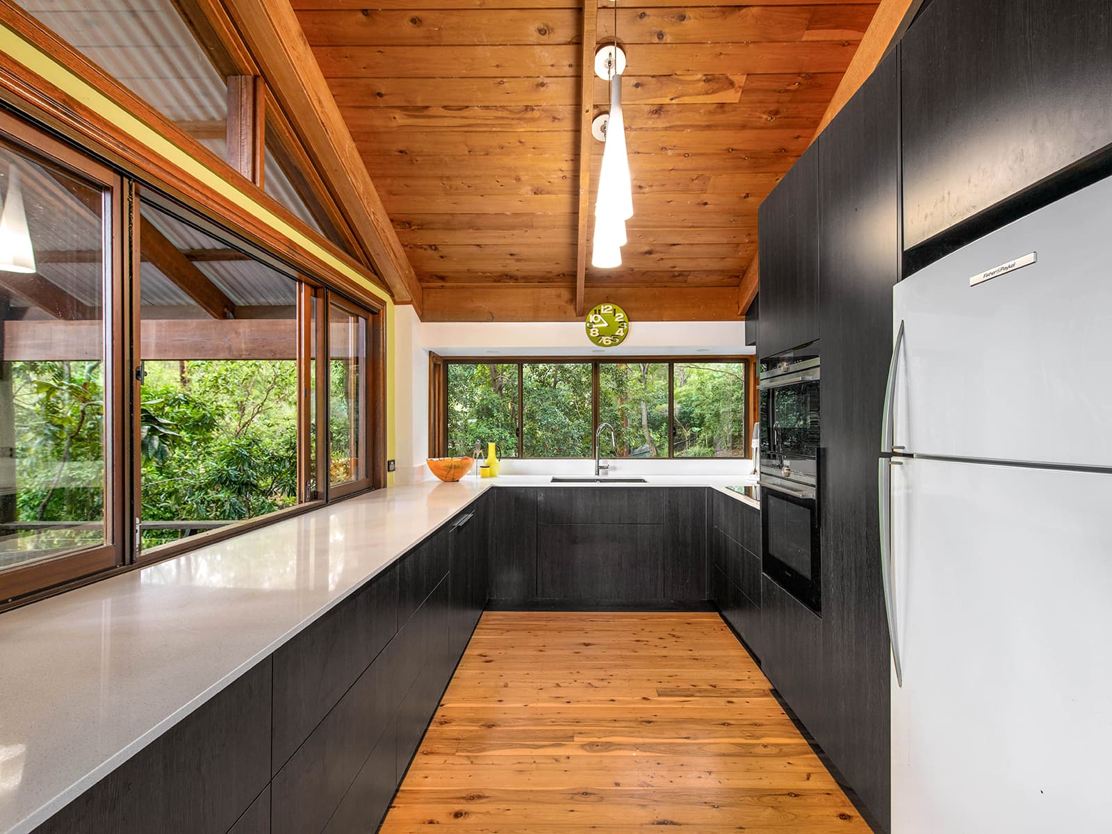 23 Lytham Street, Indooroopilly - Thumbnail 3