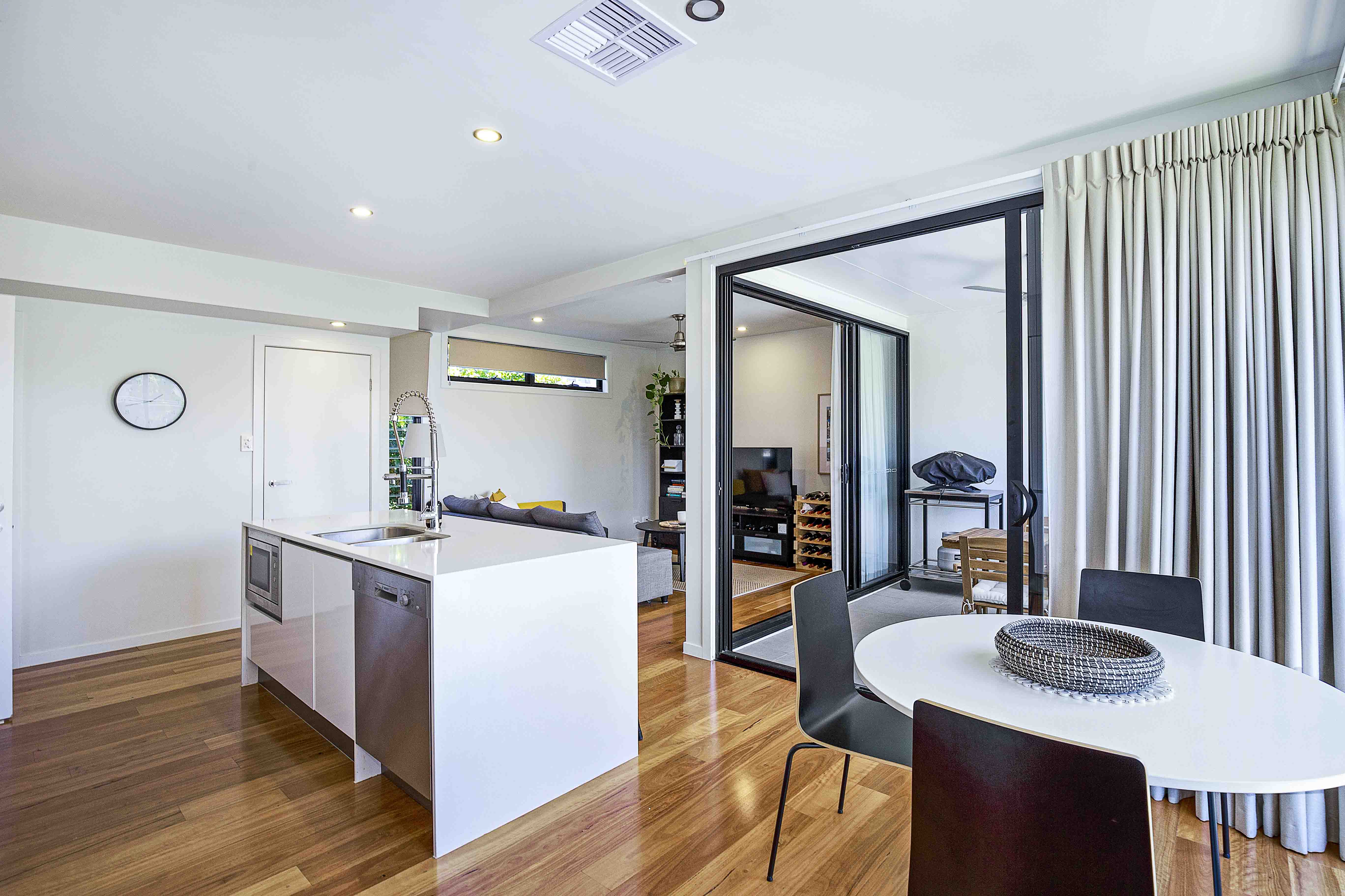 4 Laurence Street, St Lucia - Thumbnail 8