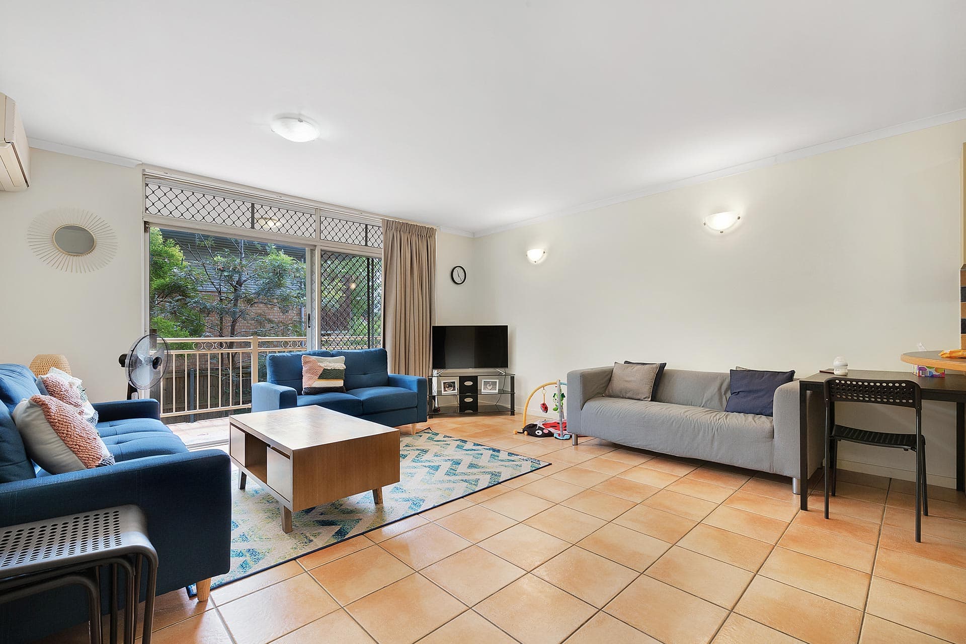 4/138 Clarence Road, Indooroopilly - Thumbnail 3