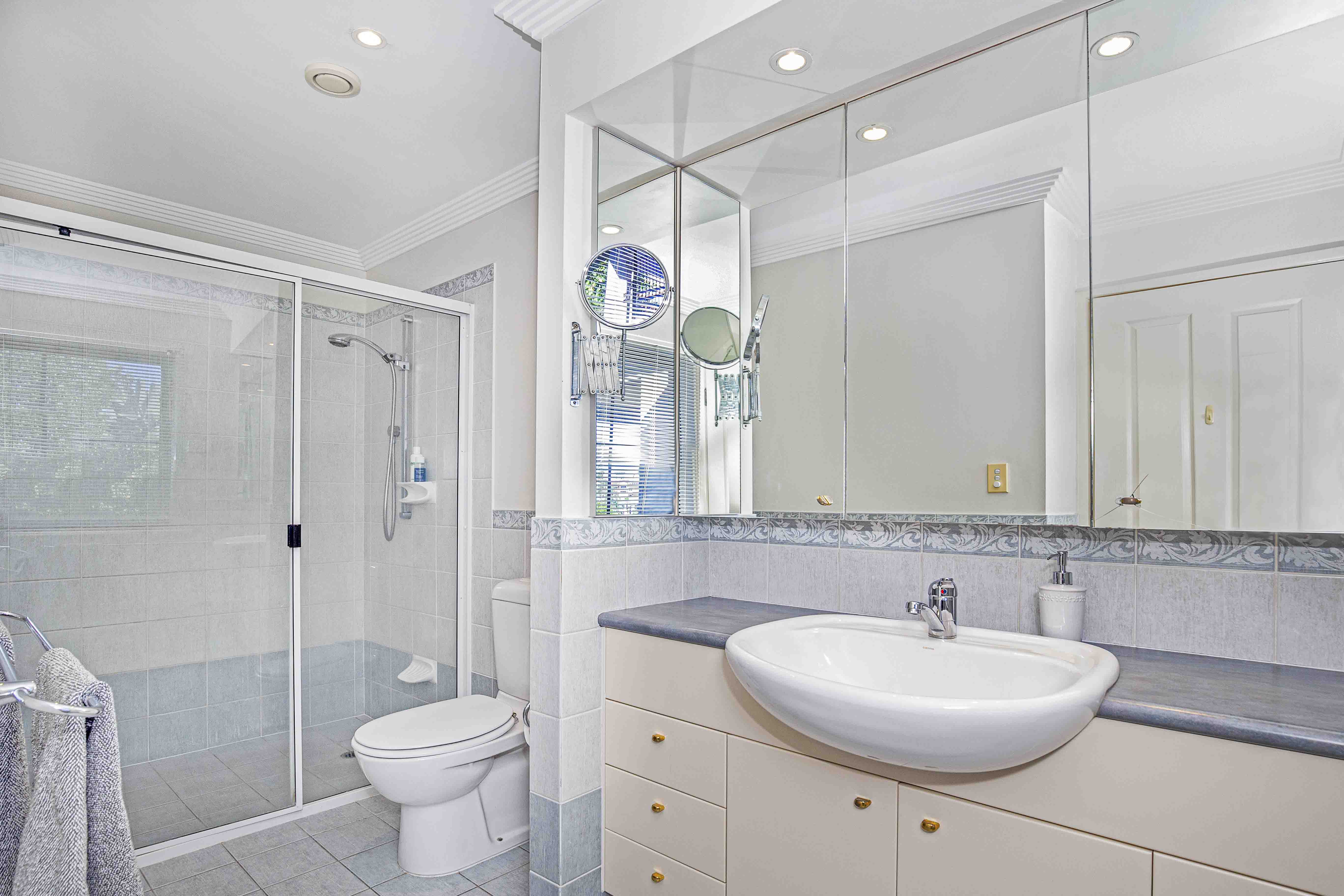10/47 Indooroopilly ..., Taringa - Thumbnail 8