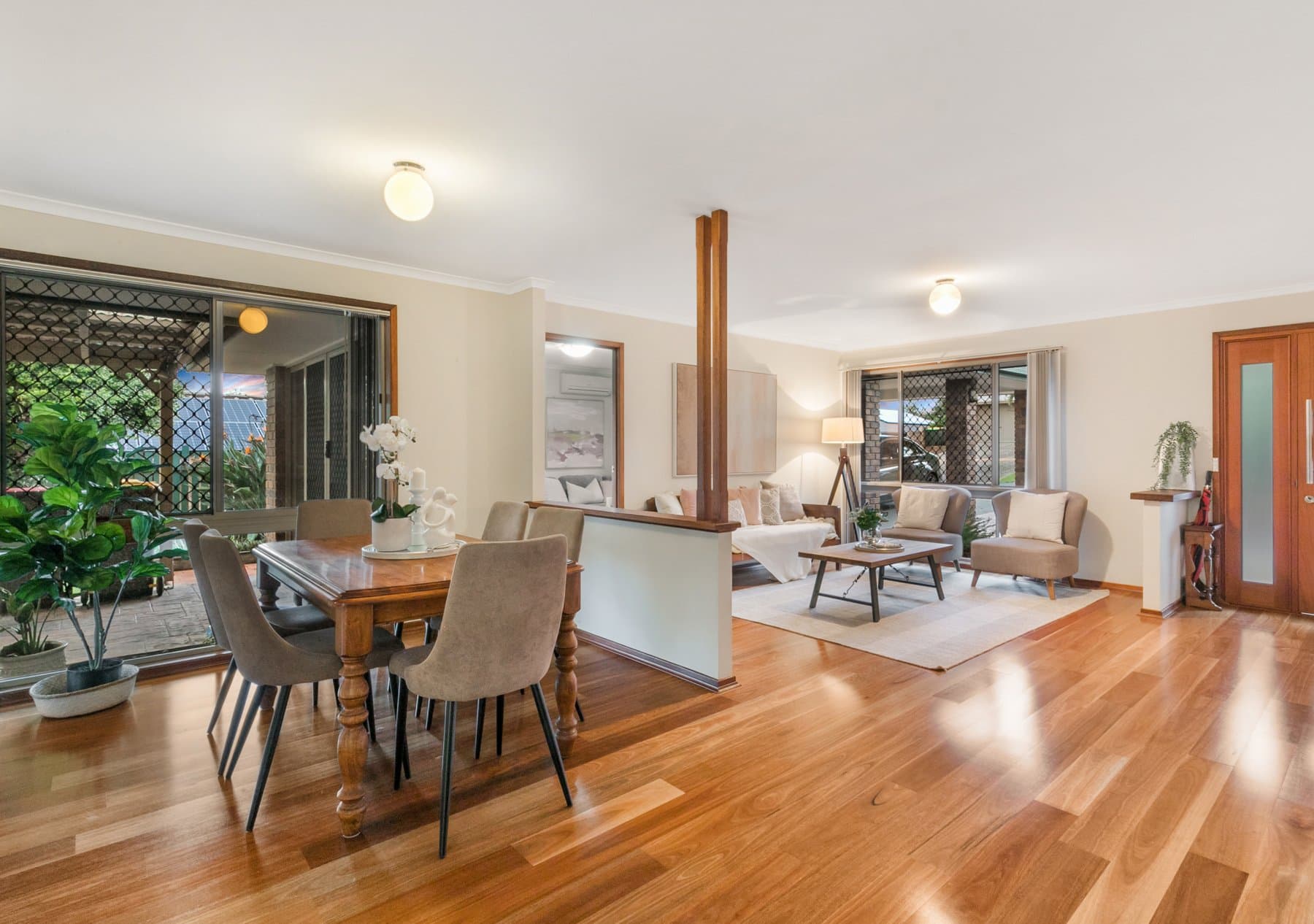 7 Hercules Place, Sinnamon Park - Image 1