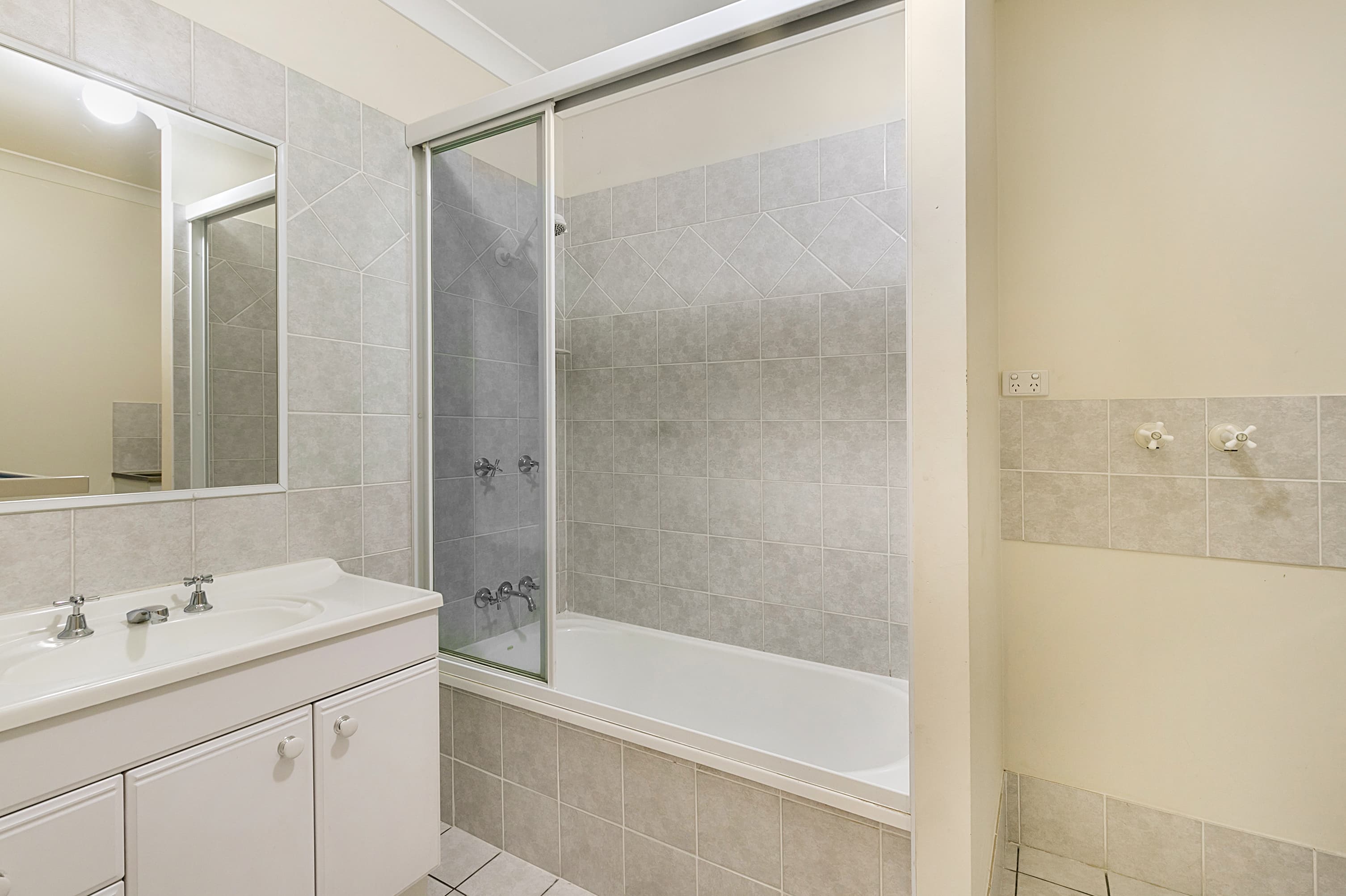 8/507 Oxley Road, Sherwood - Thumbnail 7