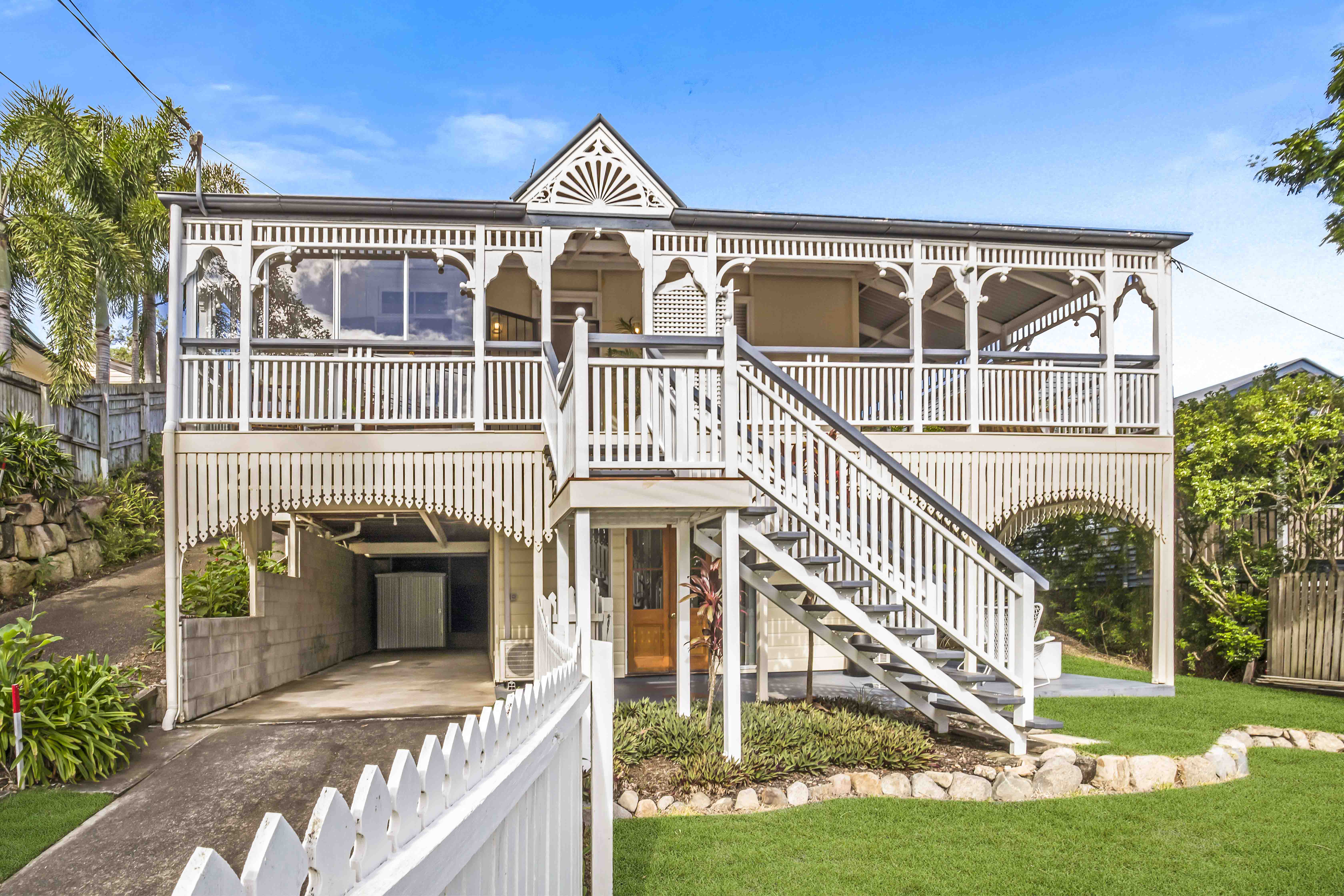 19 Eton Street, Toowong - Image 1
